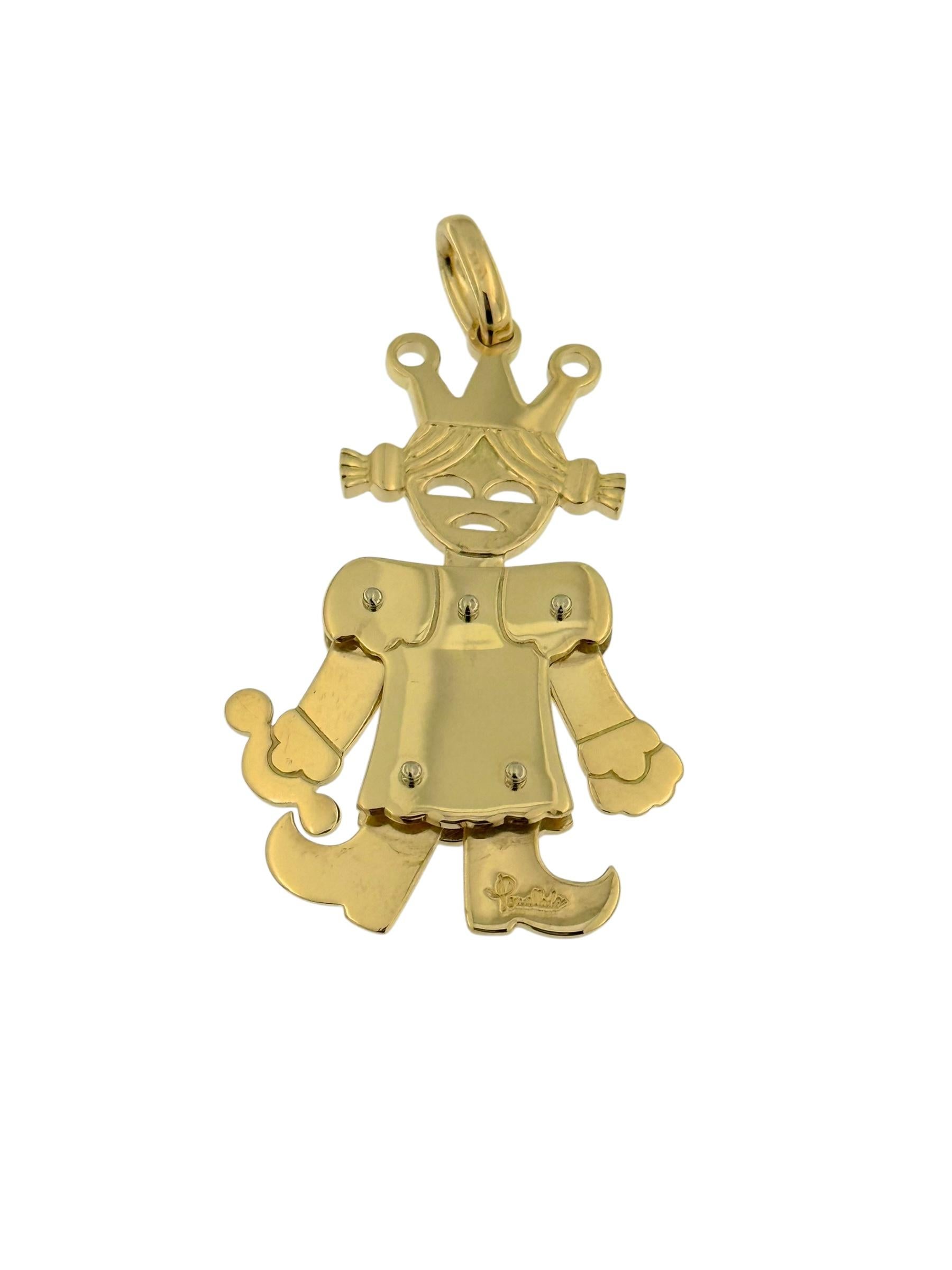 Pomellato 18karat Yellow Gold Queen Pendant Maxi Size For Sale 3