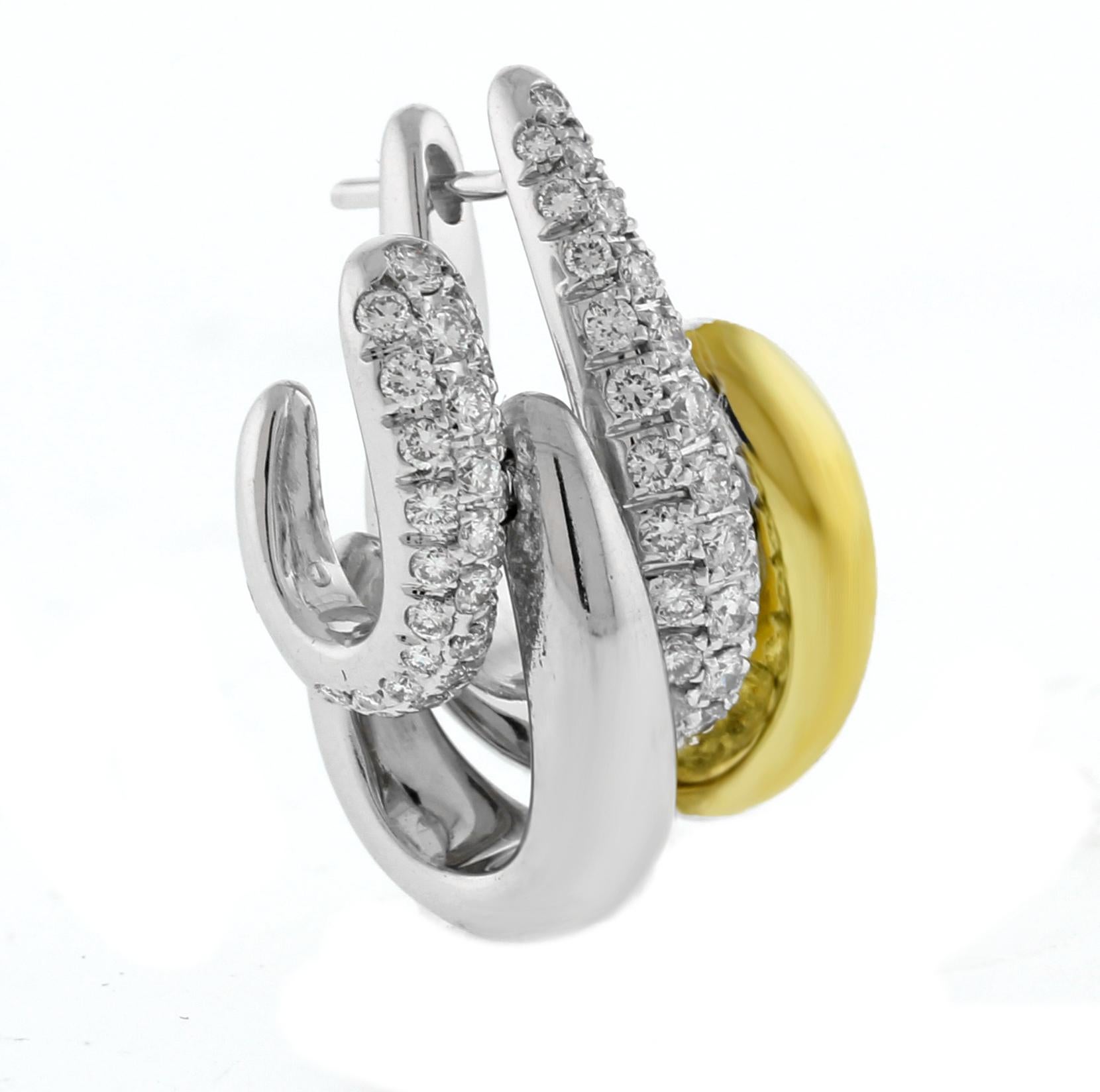 Pomellato 18kt White and Yellow Gold Diamond Pave Earrings In Excellent Condition In Bethesda, MD