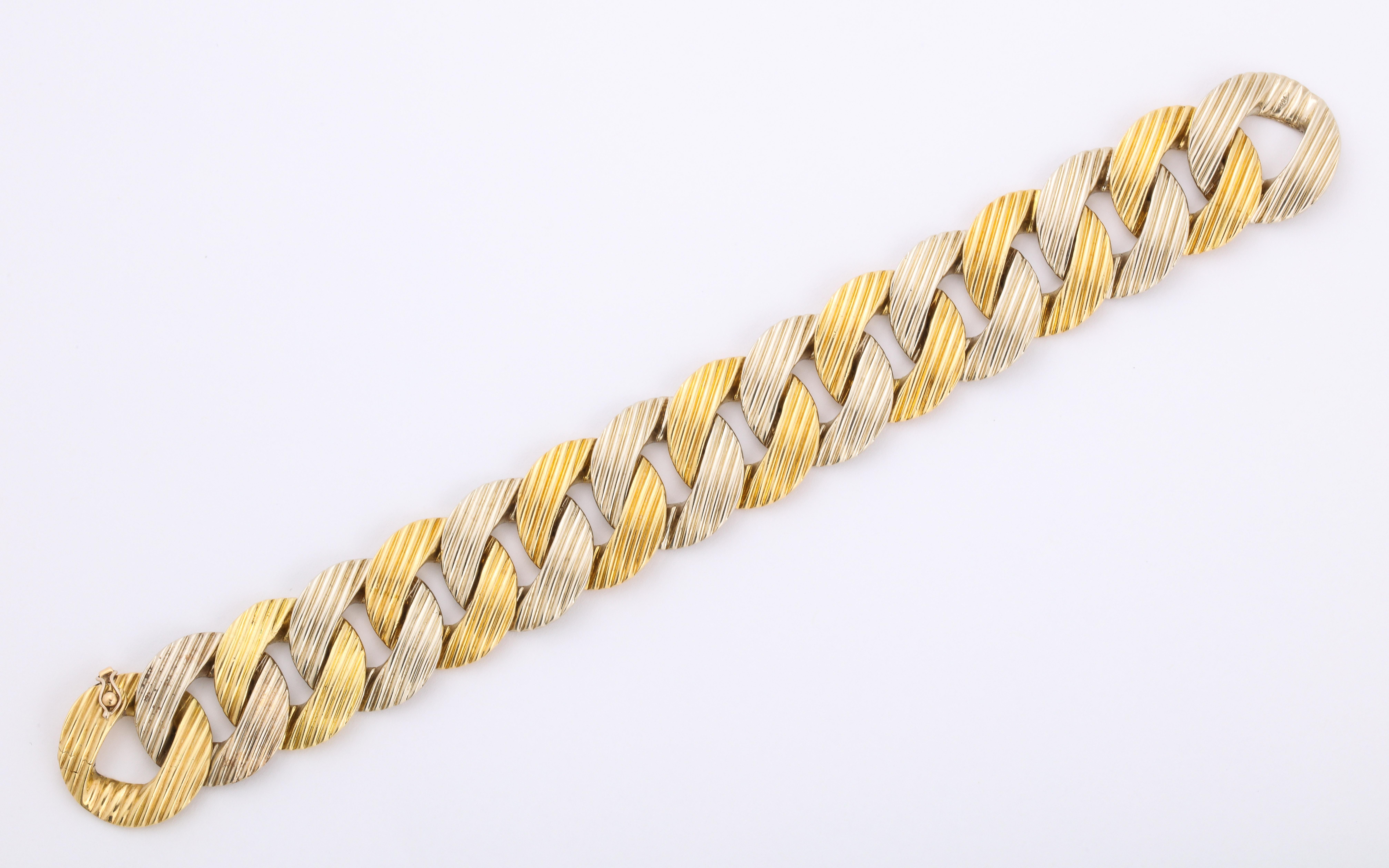 Pomellato 1970er Jahre zweifarbiges geripptes Gliederarmband aus Gold 7