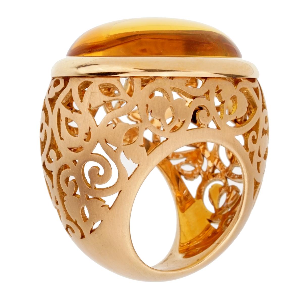 A magnificent brand new Pomellato rose gold cocktail ring showcasing a 19.94ct cabochon Amber. The ring measures a size 5.5 and can be resized.

Pomellato Retail Price: $7,800
Sku: 2319