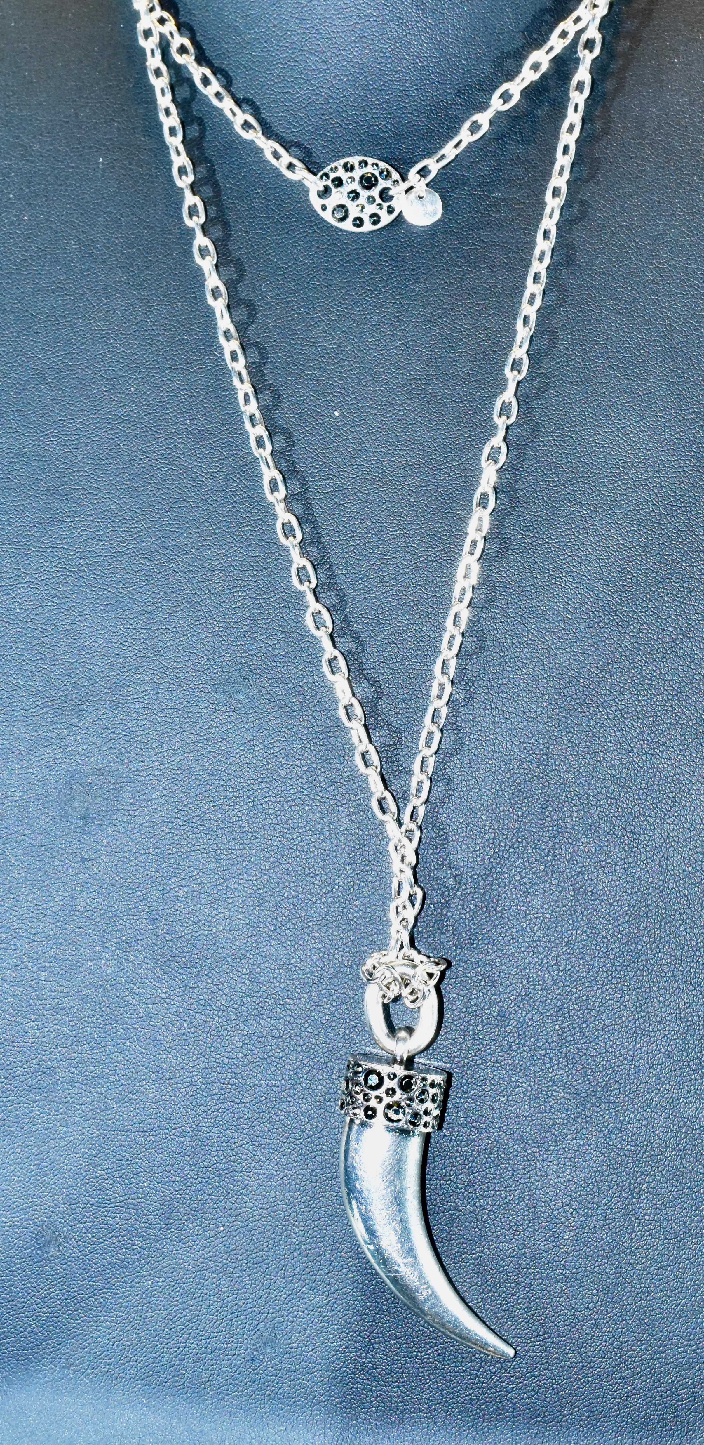 Pomellato 67 Collana in argento e marcasite che sospende un corno dell'abbondanza in vendita 1