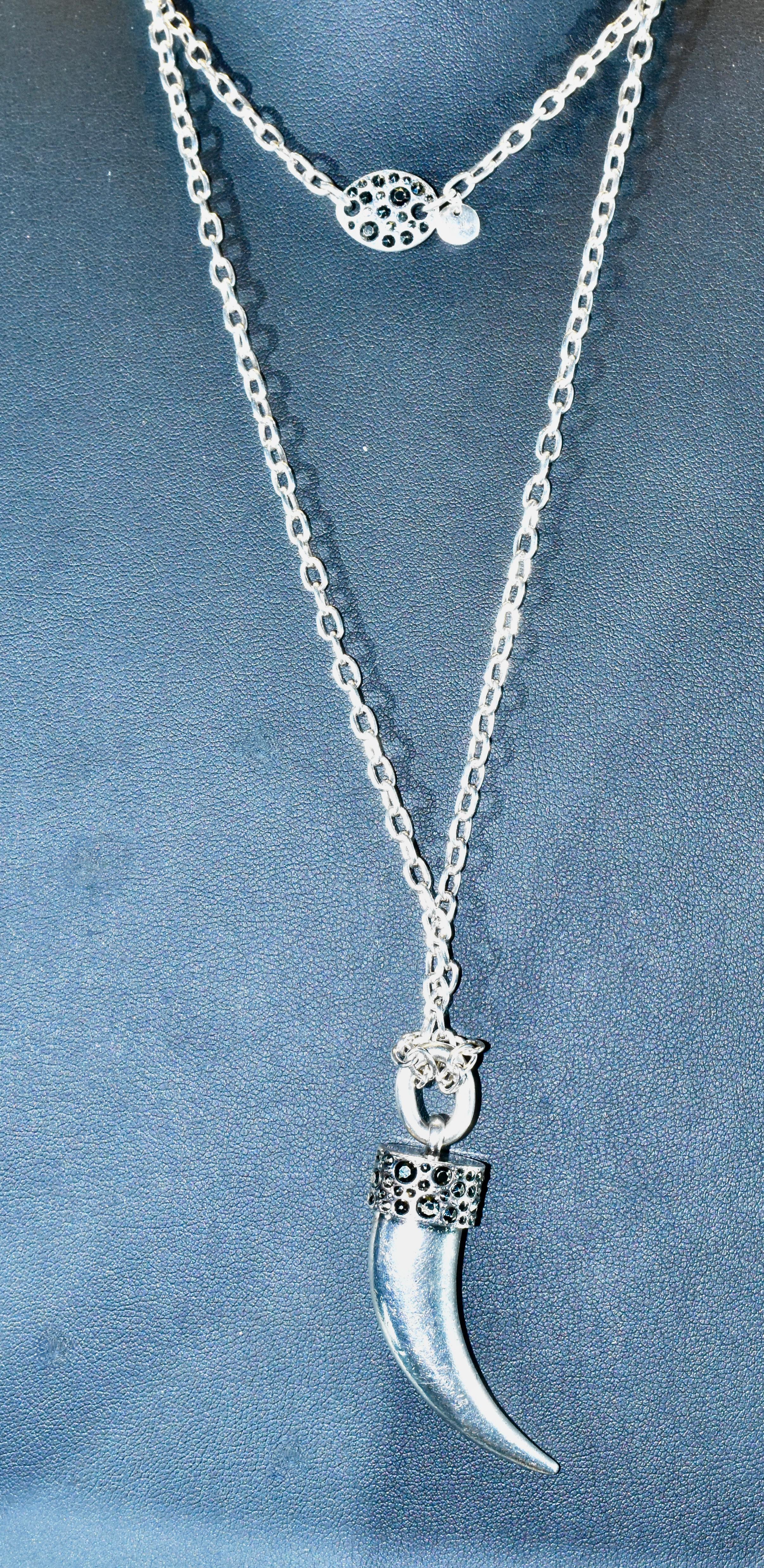 Pomellato 67 Collier en argent sterling et marcassite suspendu à une corne d'abondance en vente 4