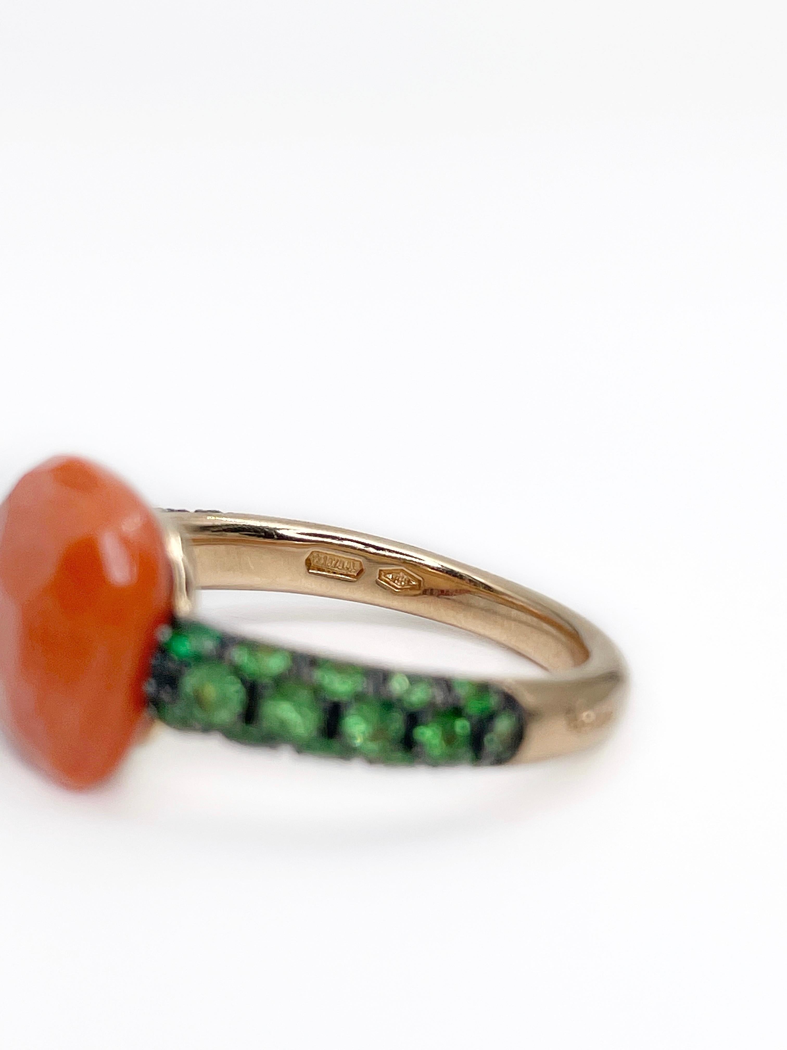 Pomellato Capri Collection 18K Gold Coral Tsavorite Garnet Cocktail Ring In Good Condition In Vilnius, LT