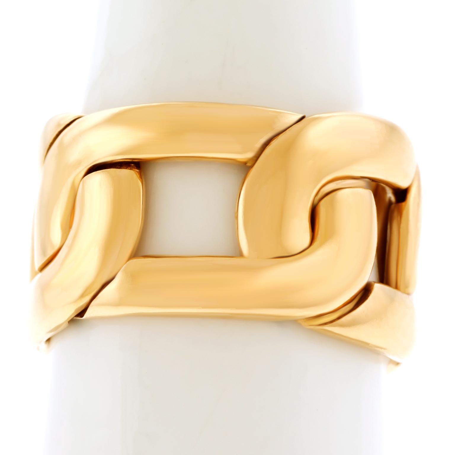 Pomellato Chain Ring, Yellow Gold For Sale 5