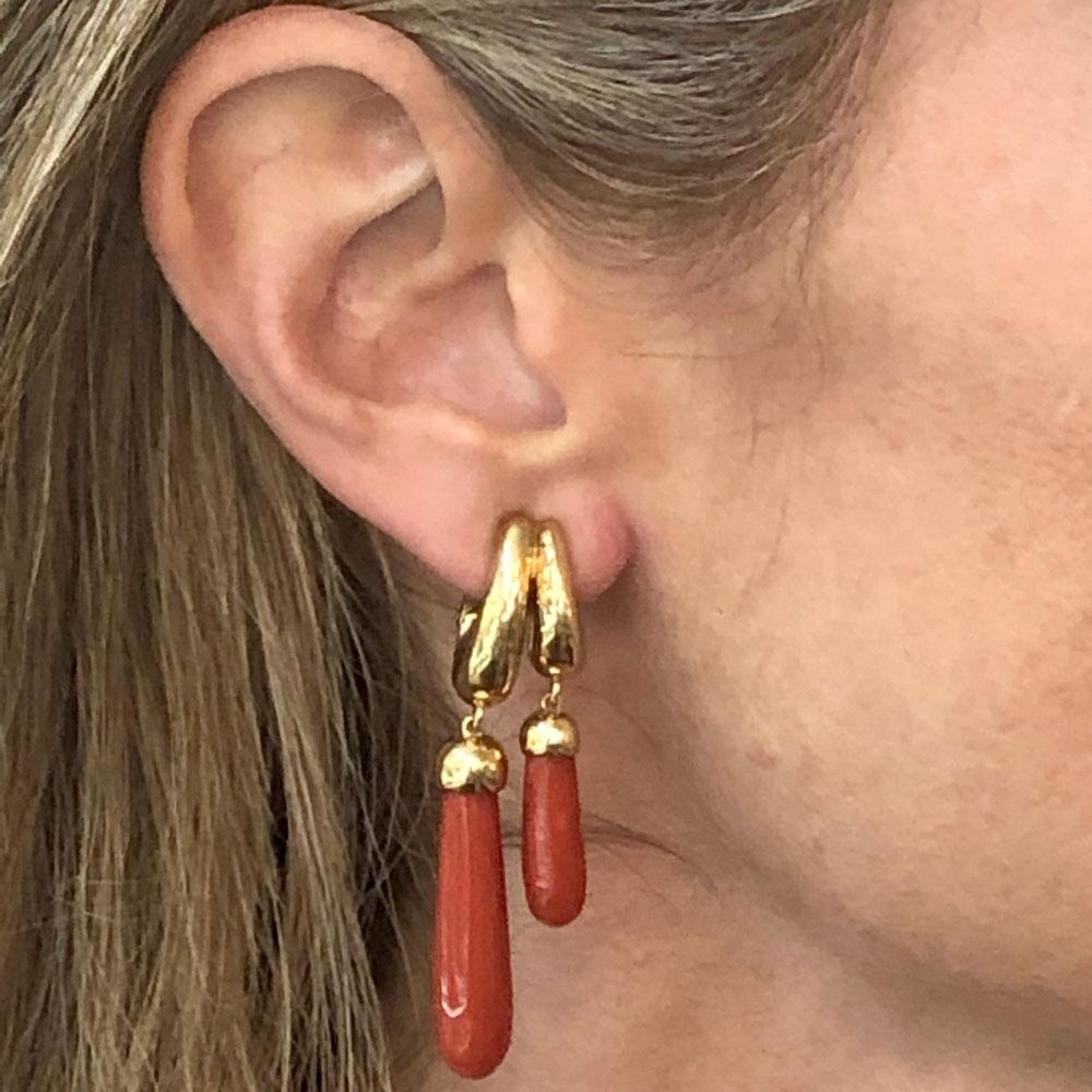 Pomellato Coral Double Drop 18 Karat Yellow Gold Vintage Earrings In Excellent Condition In Boca Raton, FL