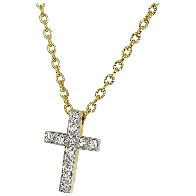 Pomellato Diamond 18 Karat Yellow Gold White Cross Pendant Pomellato Diamond 18 Karat Yellow Gold White Cross Pendant Necklace 39 Cm For