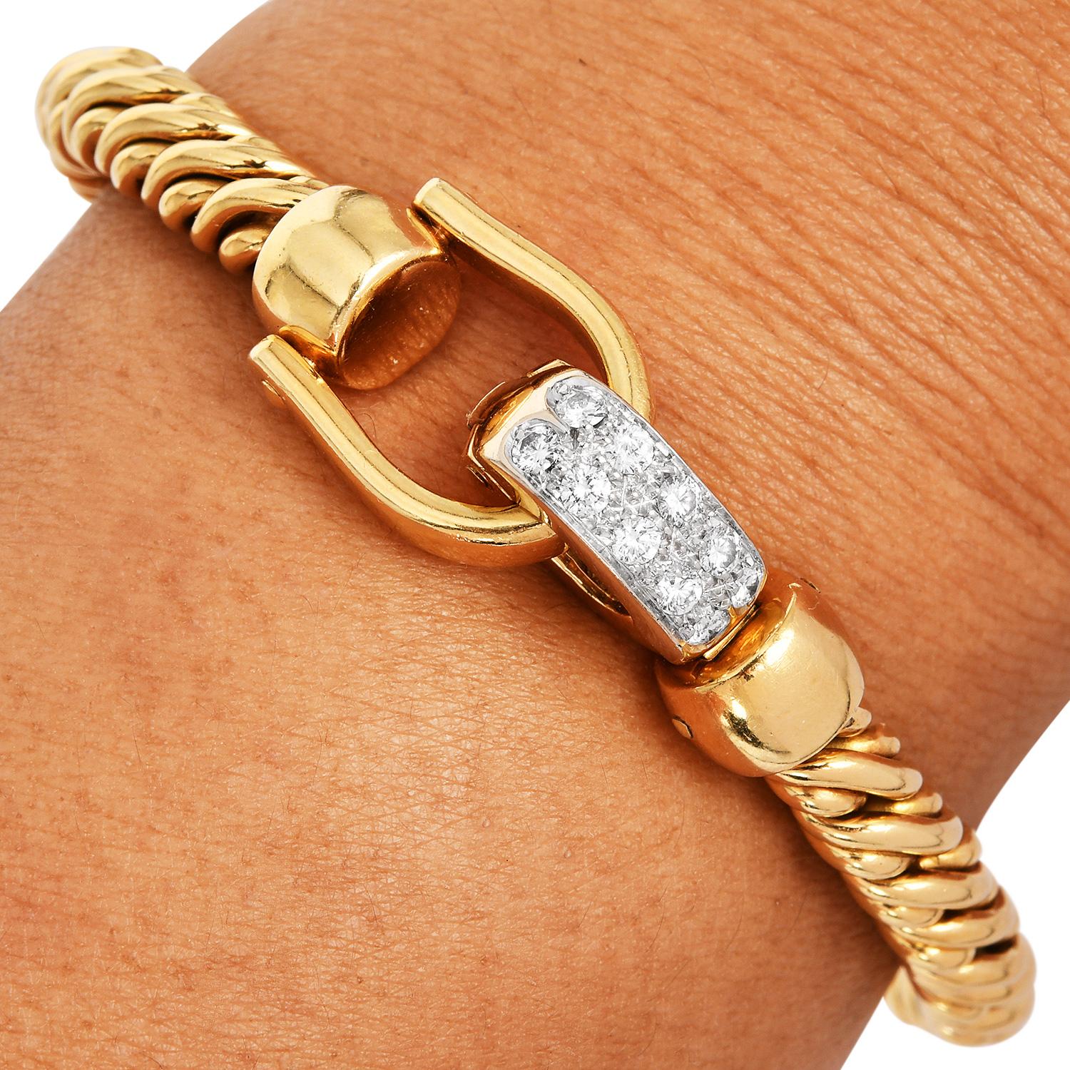 Modern Pomellato Diamond 18K Gold Rope Hardware Link Bracelet For Sale
