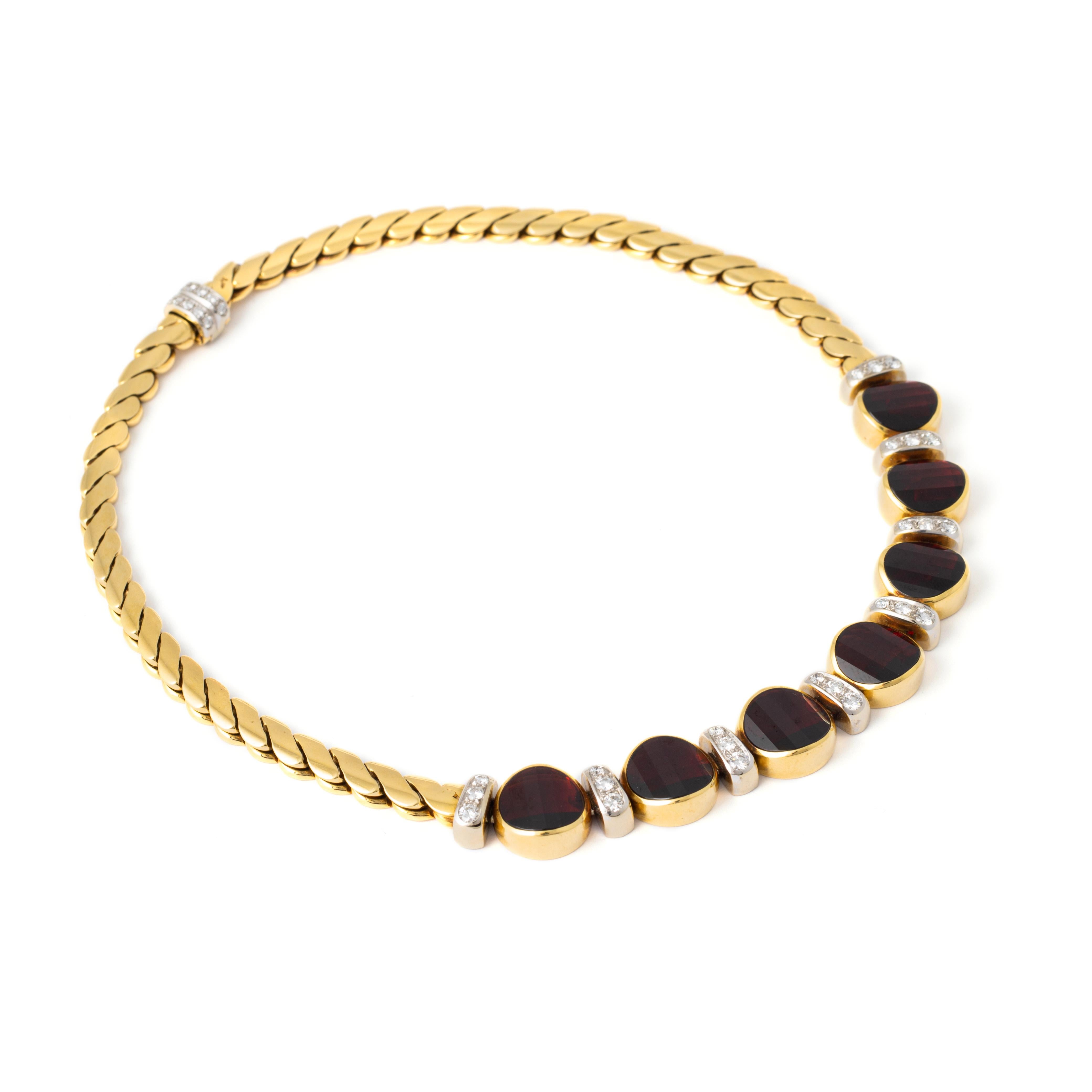 Round Cut Pomellato Diamond Garnet Gold 18K Necklace For Sale