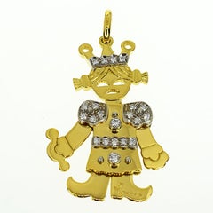 Pomellato Diamonds 18 Karat Gold Queen Large Size Pendant Top Charm