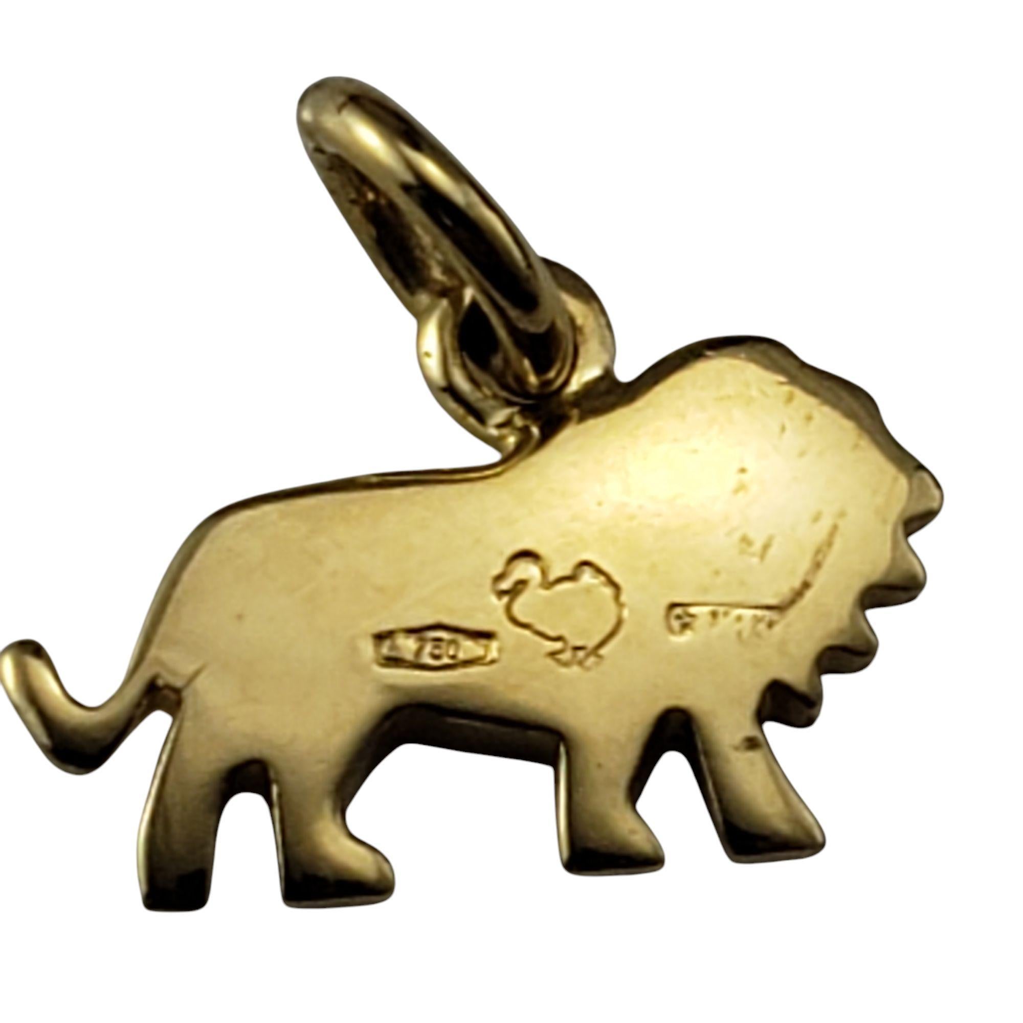 Pomellato Dodo Charm Lion en or jaune 18 carats #21136 Pour femmes en vente