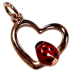 Pomellato Dodo Heart Pendant with Enamel Ladybug – 9kt Rose Gold
