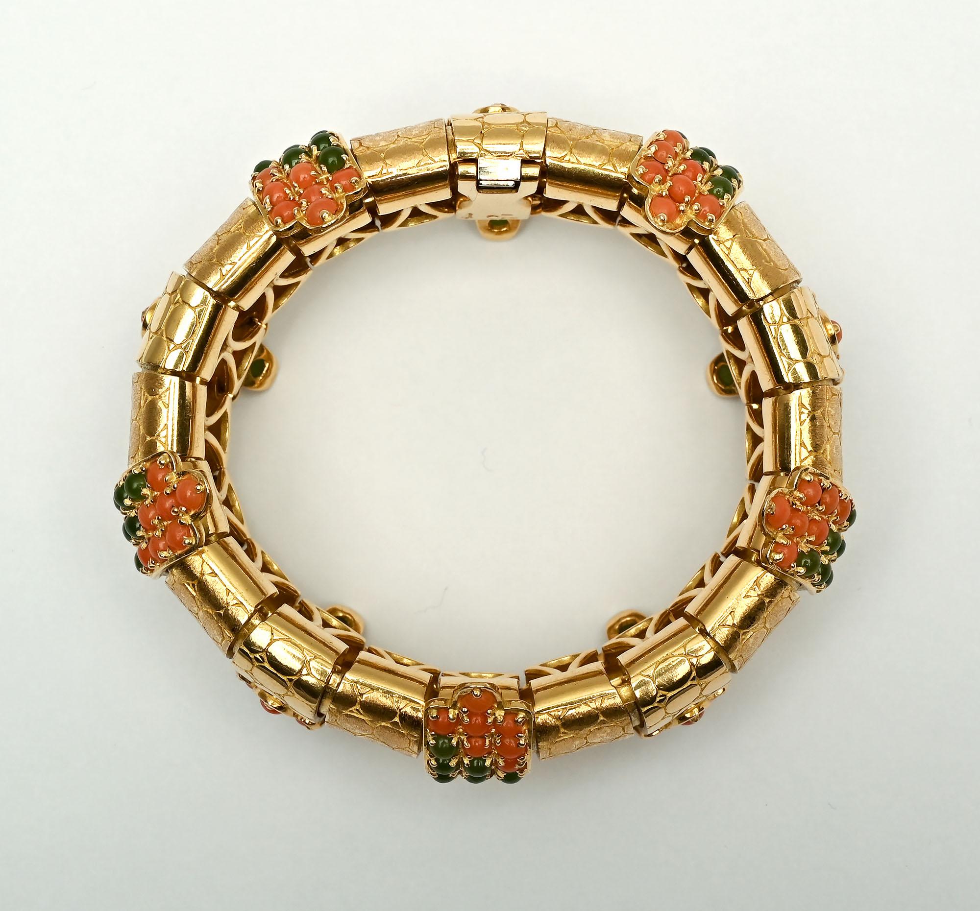 Pomellato Gold Bracelet with Emeralds and Coral In Excellent Condition For Sale In Darnestown, MD