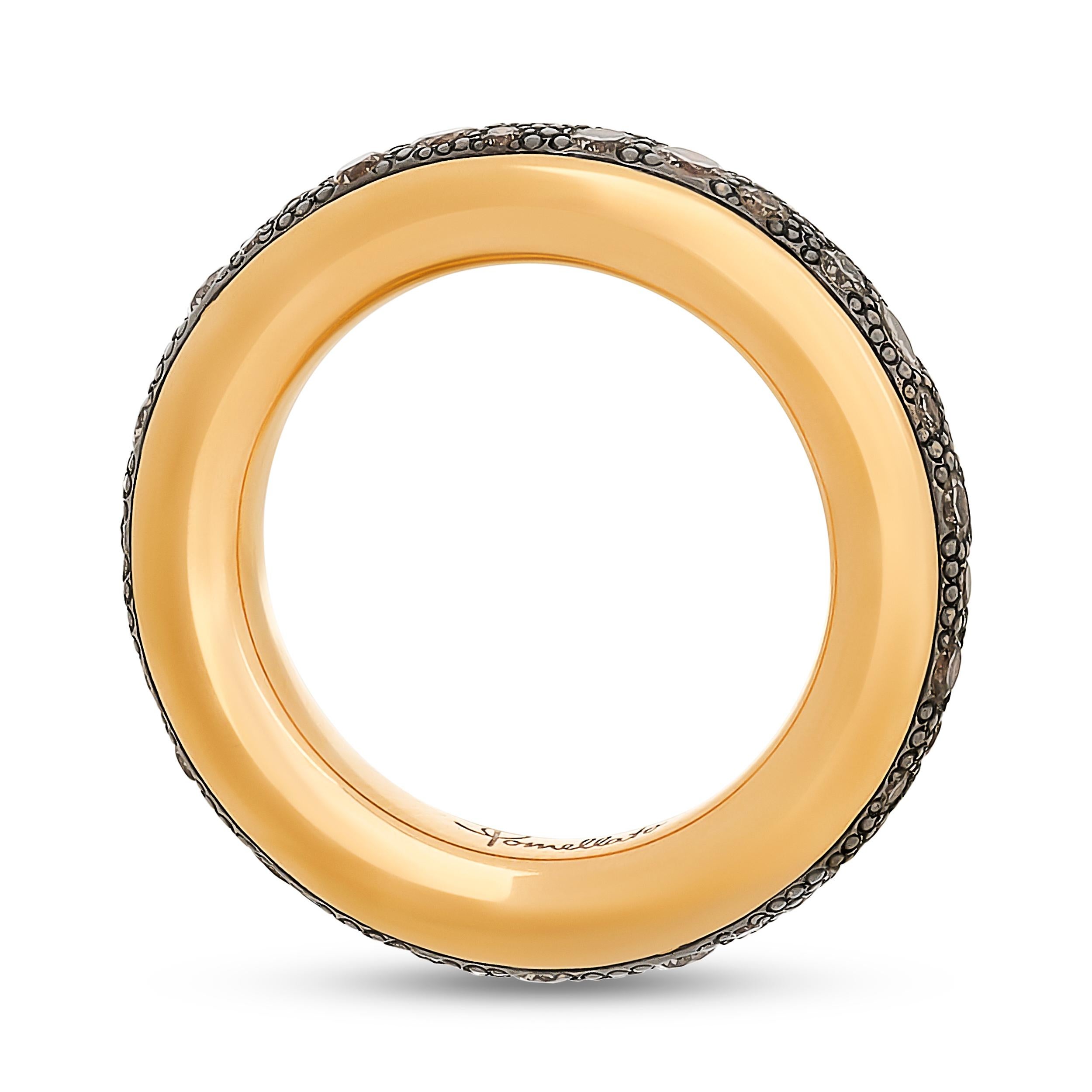 Taglio rotondo Pomellato Iconica, fascia in oro giallo 18 carati con diamante marrone in vendita