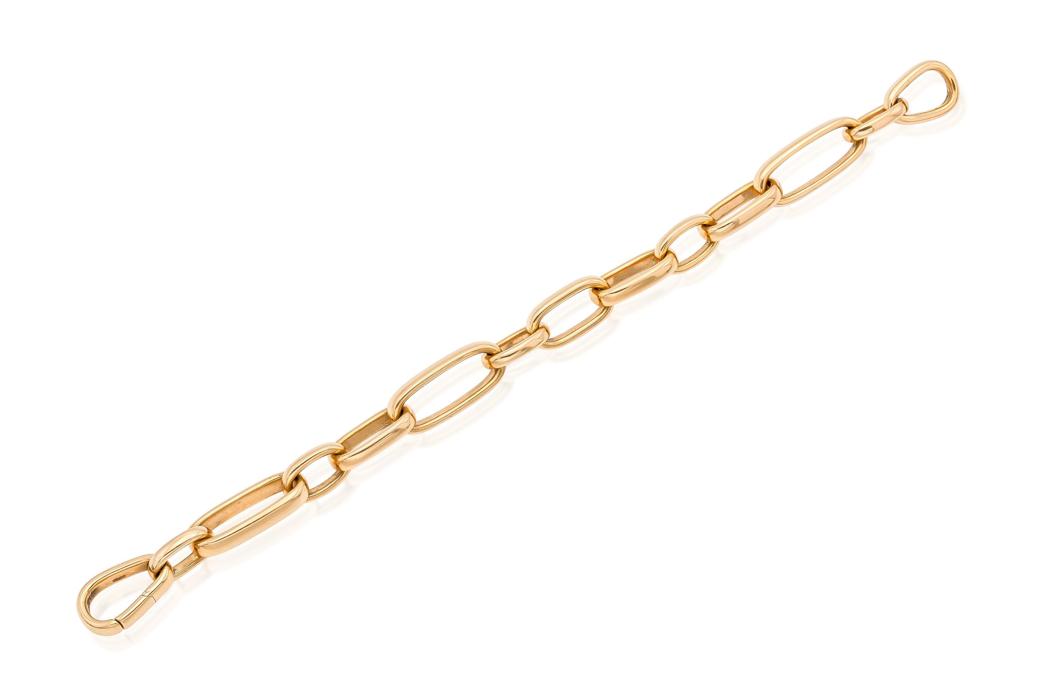 Finement réalisé en or rose 18 carats.
Signé par Pomellato
7 1/2 pouces