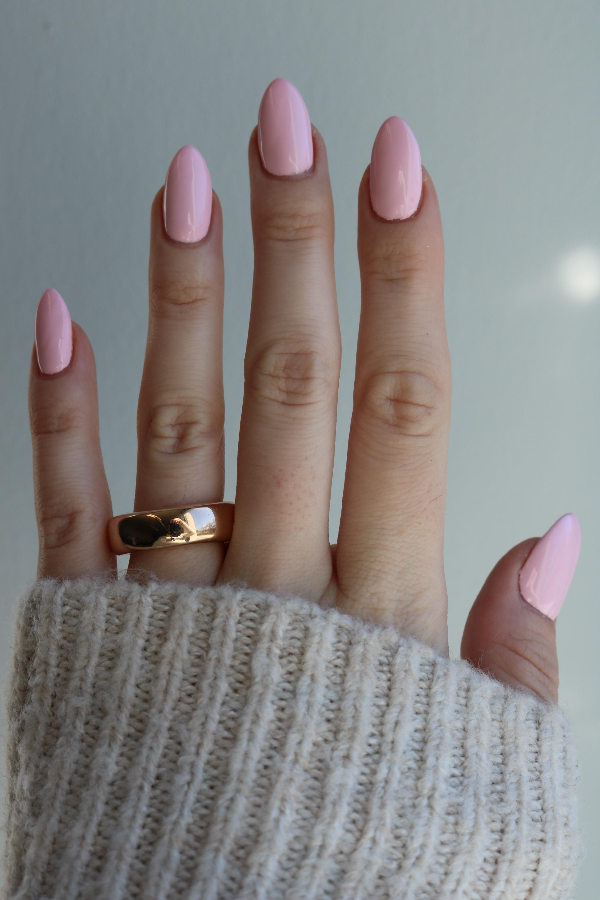 Modern Pomellato Iconica Chunky Doughnut Ring in 18K Rose Gold Size 6.75