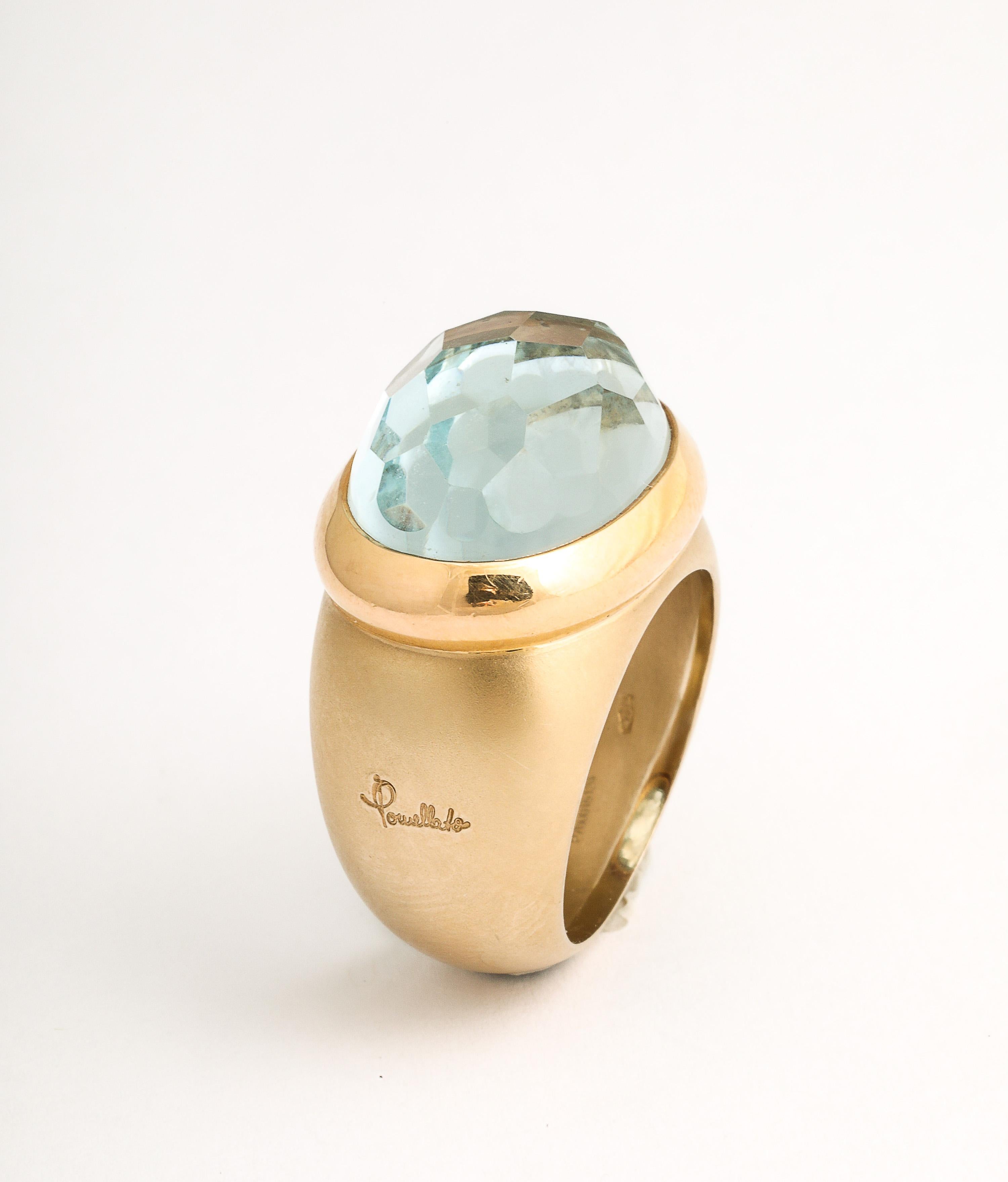 Pomellato  Italian 750 Gold and Faceted Aquamarine Ring Size 6 1/2 In Excellent Condition In New York, NY