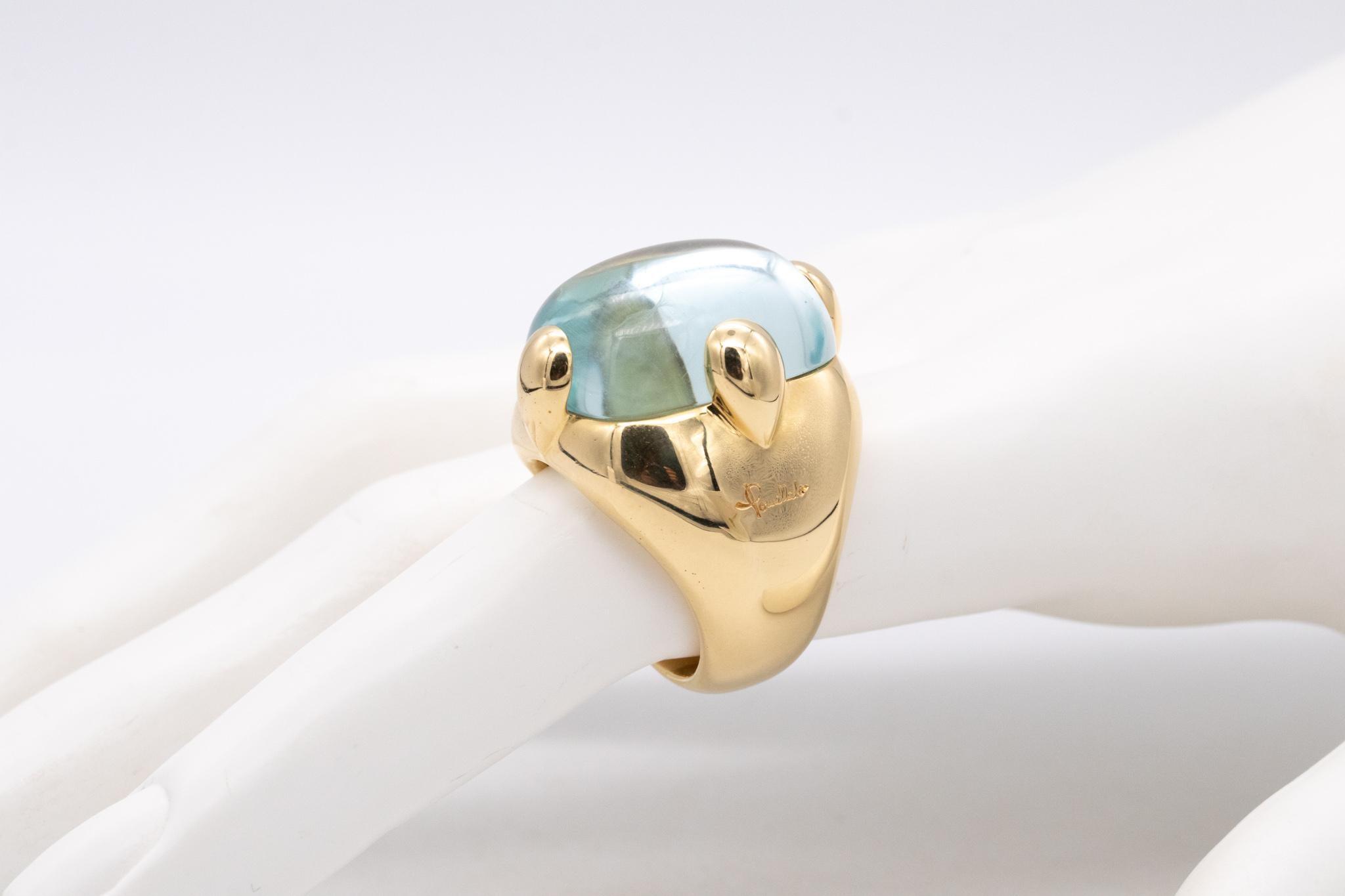 Contemporain Pomellato Milano, grande bague cocktail en or 18 carats avec aigue-marine bleue 17,04 carats