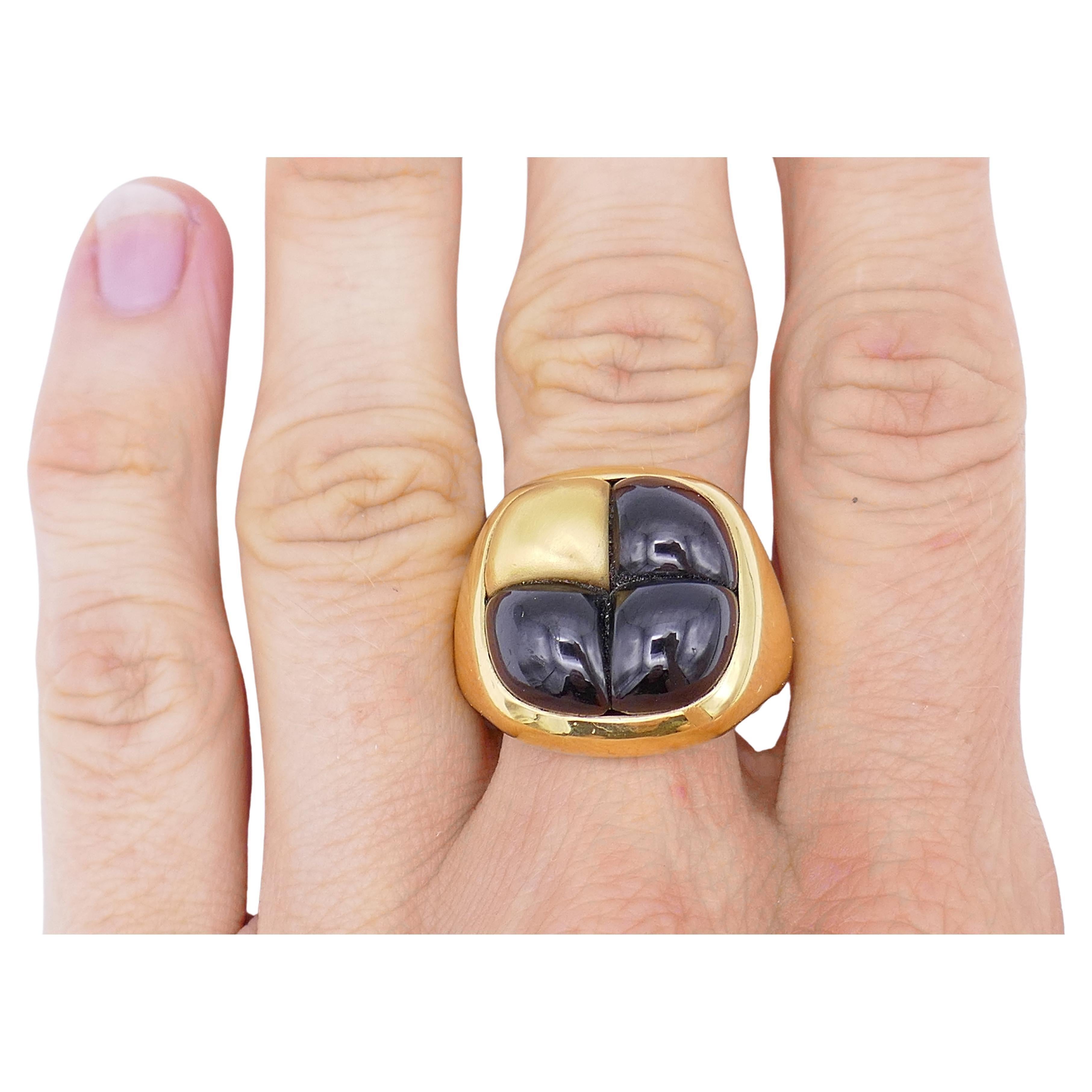 Cabochon Pomellato Mosaïco Gold Garnet Ring For Sale