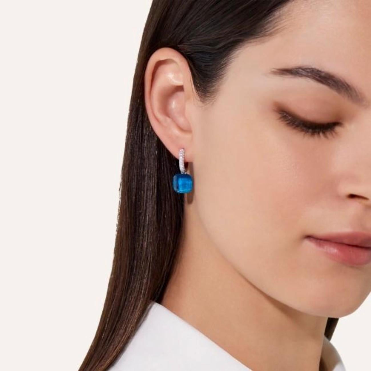 Contemporaneo Orecchini Pomellato con topazio blu di Londra in 18 carati  oro bianco e rosa in vendita