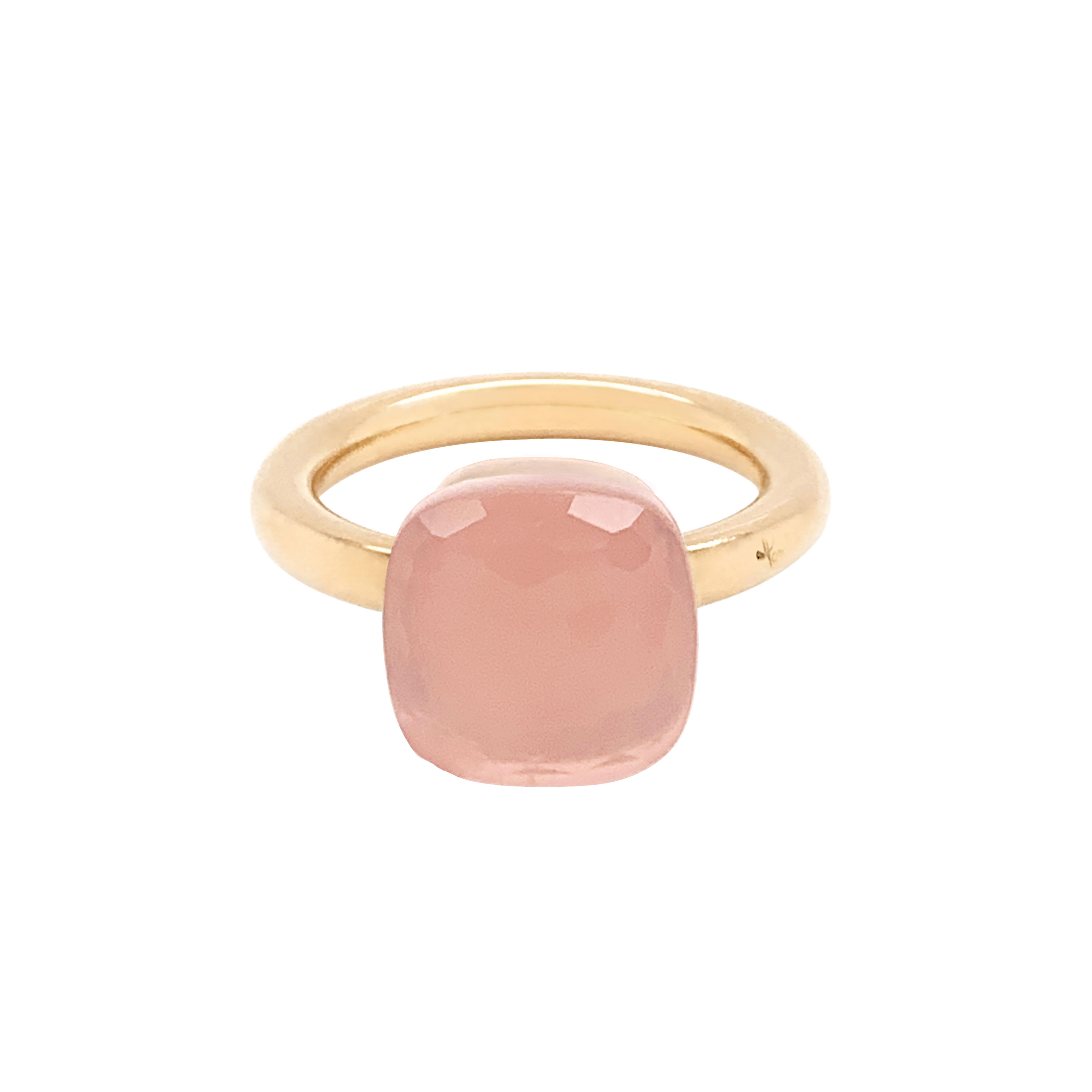 From the classic Pomellato 'Nudo' collection, a beautiful Rose quartz measuring approximately 10mm x 10mm and weighs approximately 5.00 carat mounted in 18 carat rose gold. The ring features the classic Pomellato signature and hallmarks. UK finger