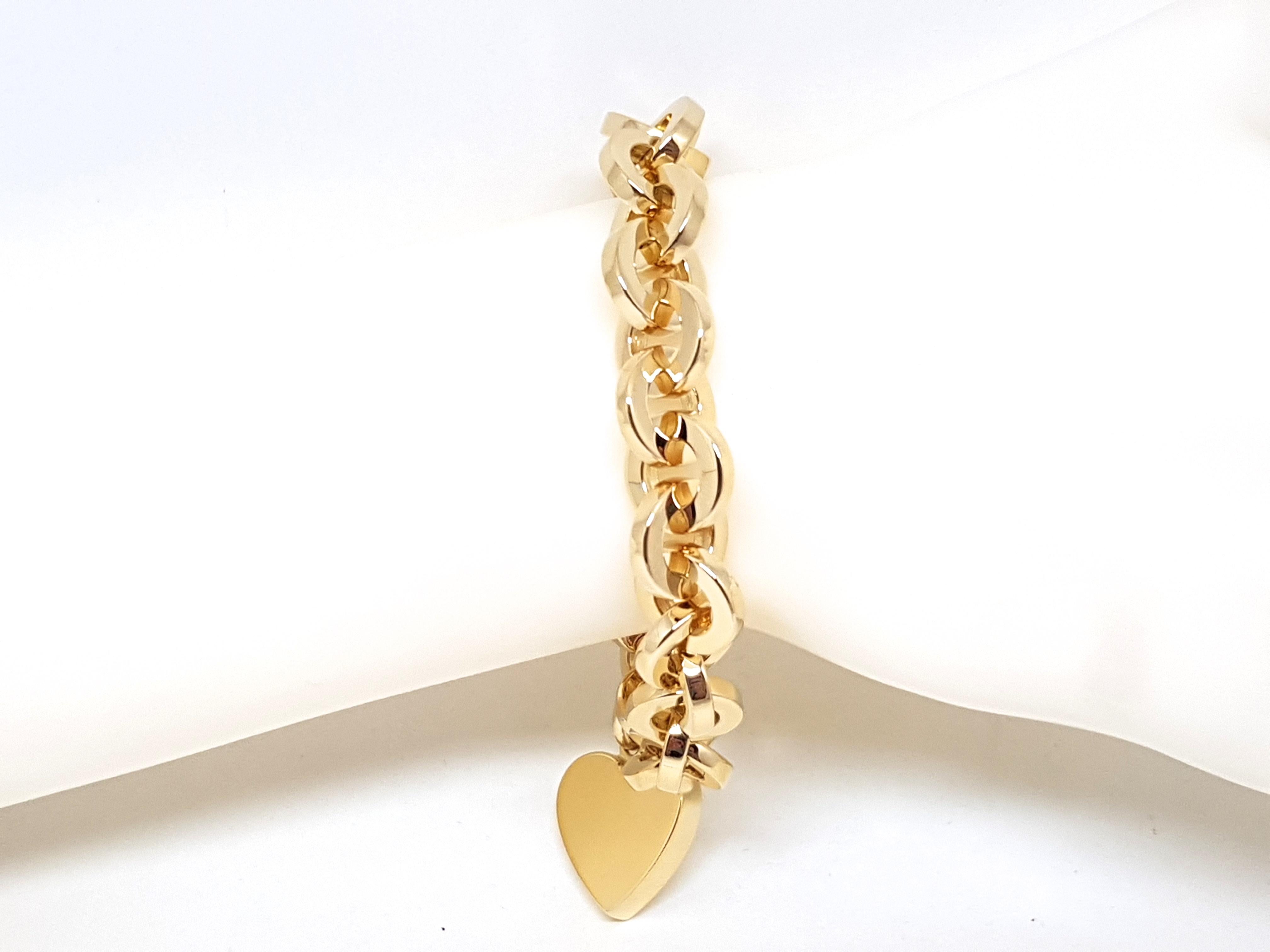 Pomellato Original Signed Ladies 18 Karat Yellow Gold Chain Charm Bracelet 5