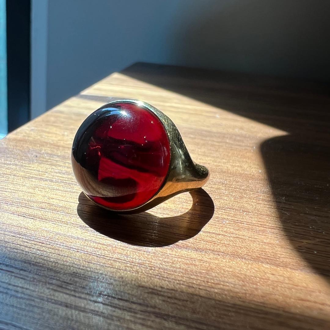 Cabochon Pomellato Red Garnet and 18 Karat Yellow Gold Cocktail Ring c. 1980