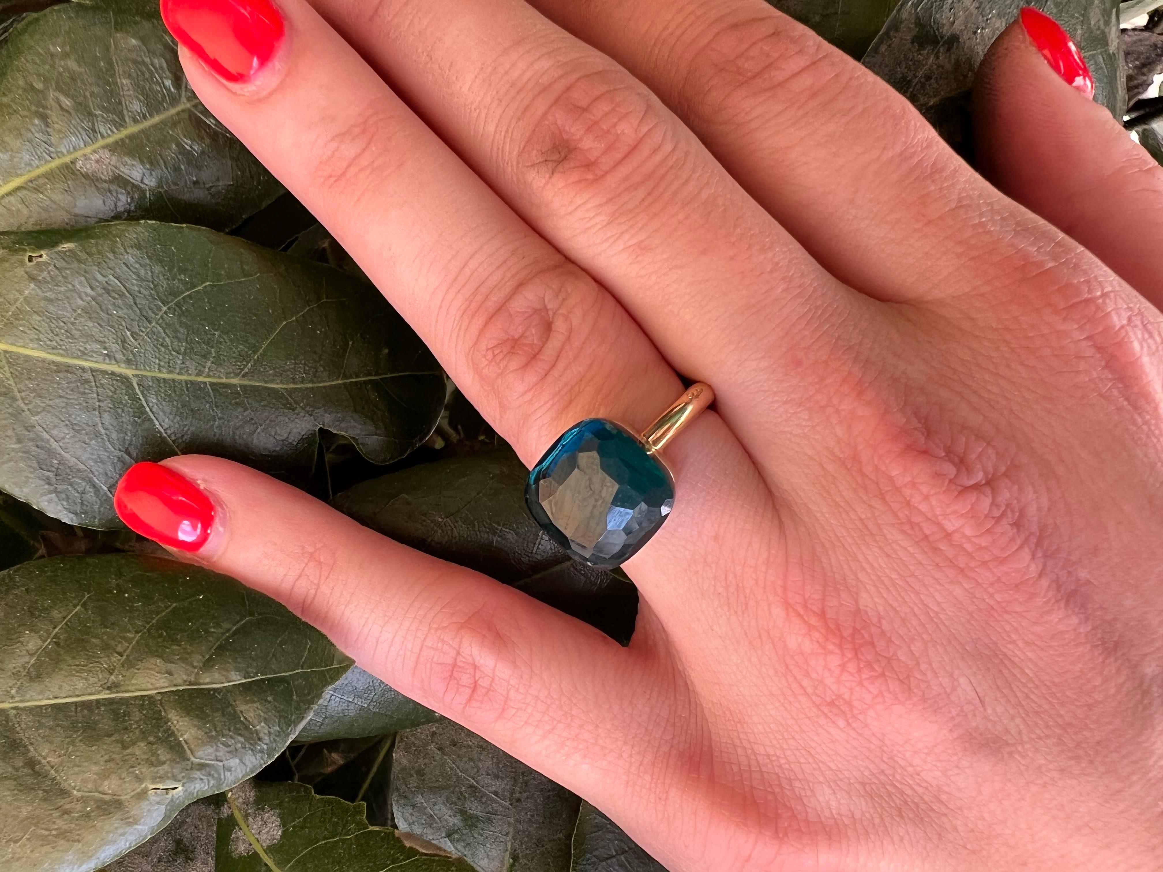 Modern Pomellato Ring Nudo Maxi London Blue Topaze