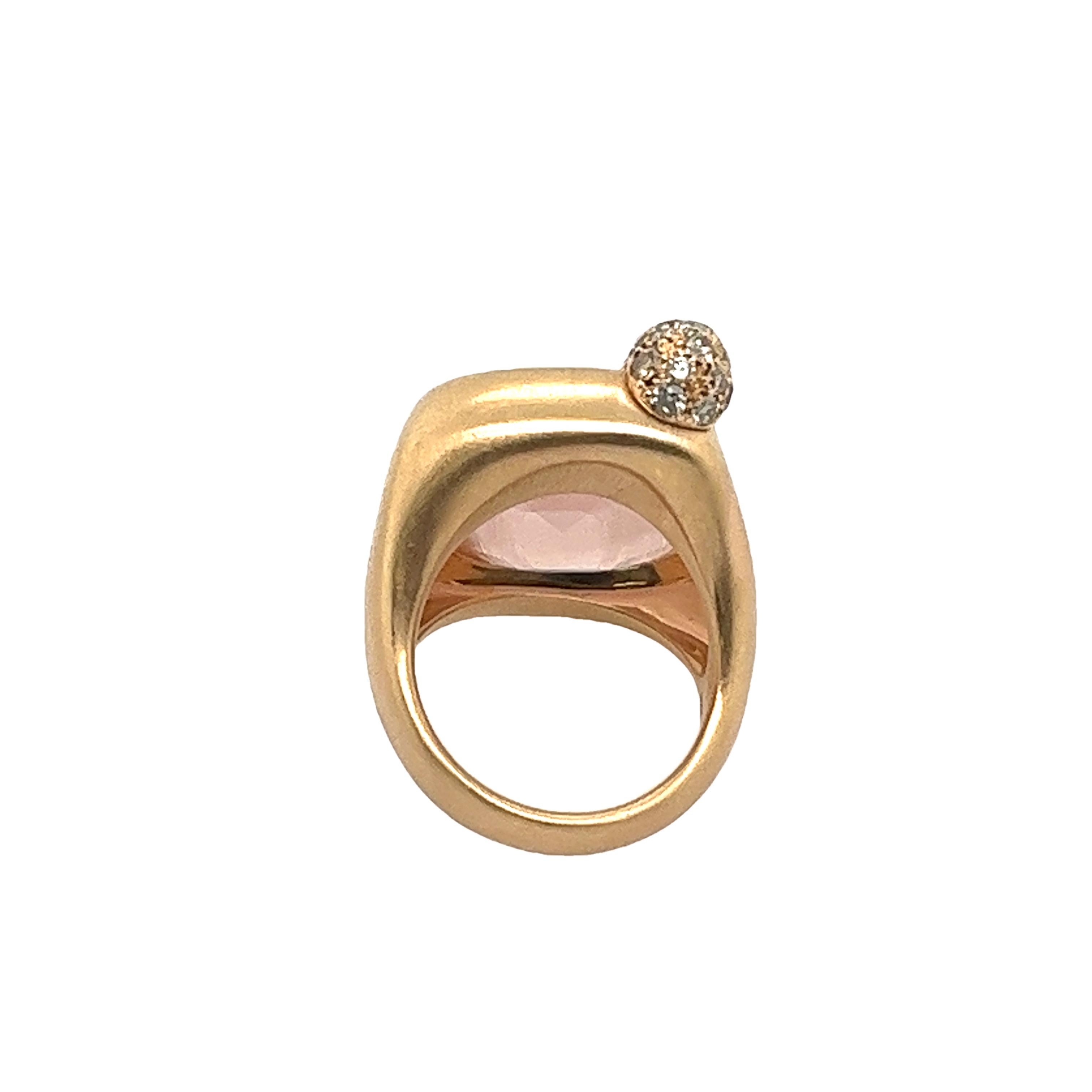 Pomellato Ring Ritratto Set In 18ct Rose Gold With Rose Quartz and Diamonds 2