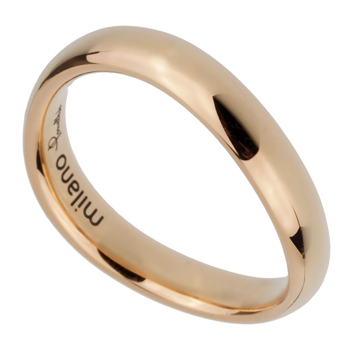A chic Pomellato wave style band crafted in 18k rose gold, the ring measures a size 5 and can be resized.

Pomellato Retail Price: $1200
Sku: 2395