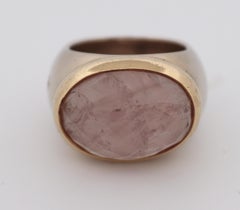 Pomellato Rose Quartz 18K Yellow Gold Ring
