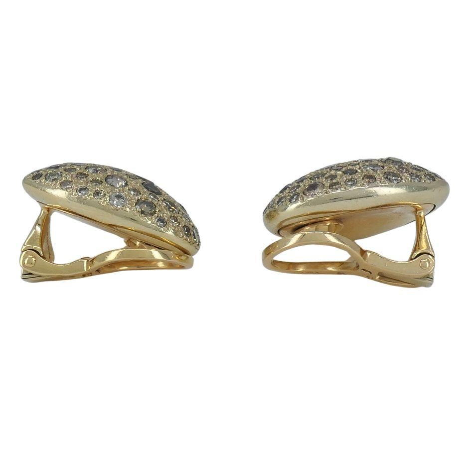 Pomellato Sabbia 18k Gold Diamond Heart Clip Earrings im Angebot 1