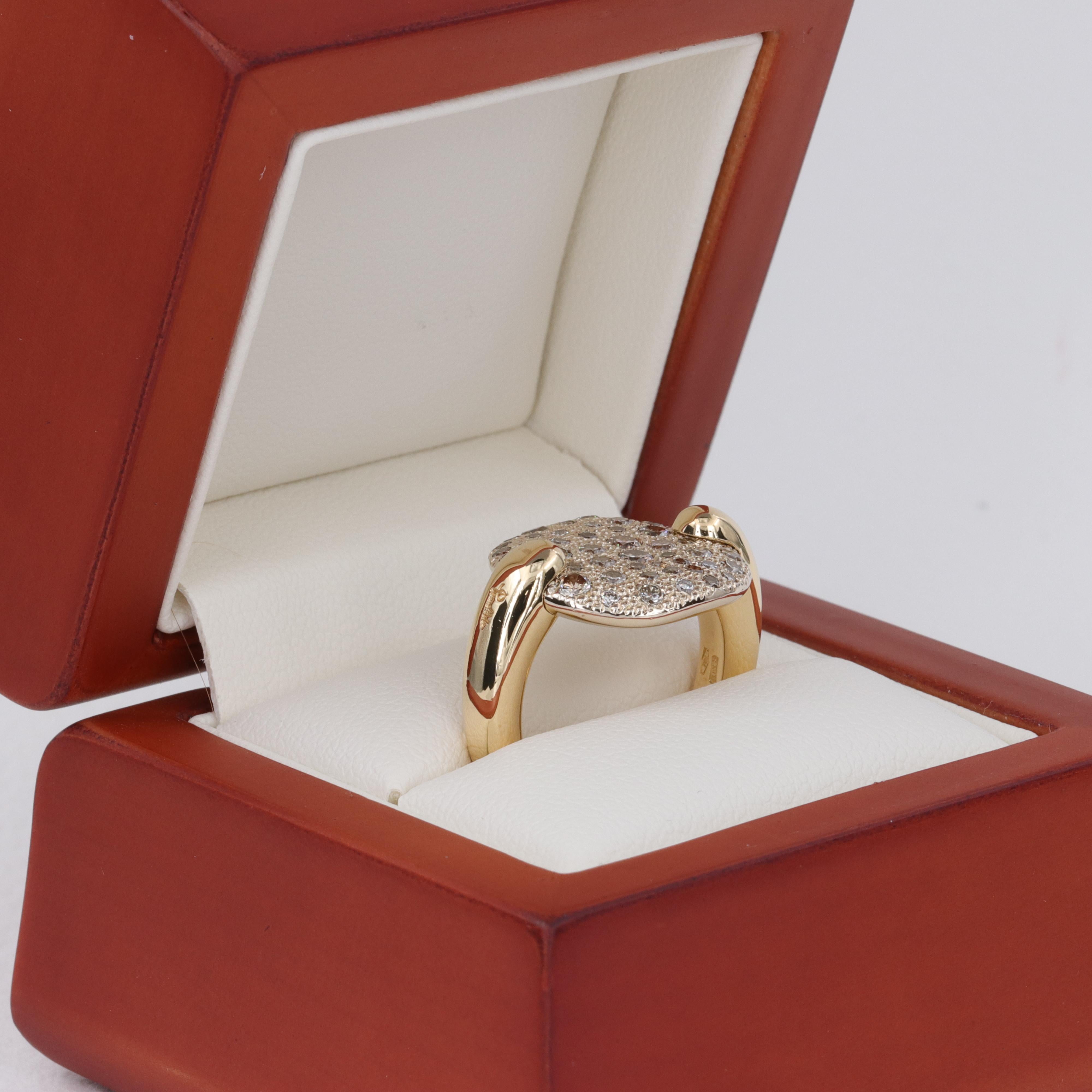 Pomellato Sabbia Brown Diamond Ring Set in 18 Karat Gold For Sale 2