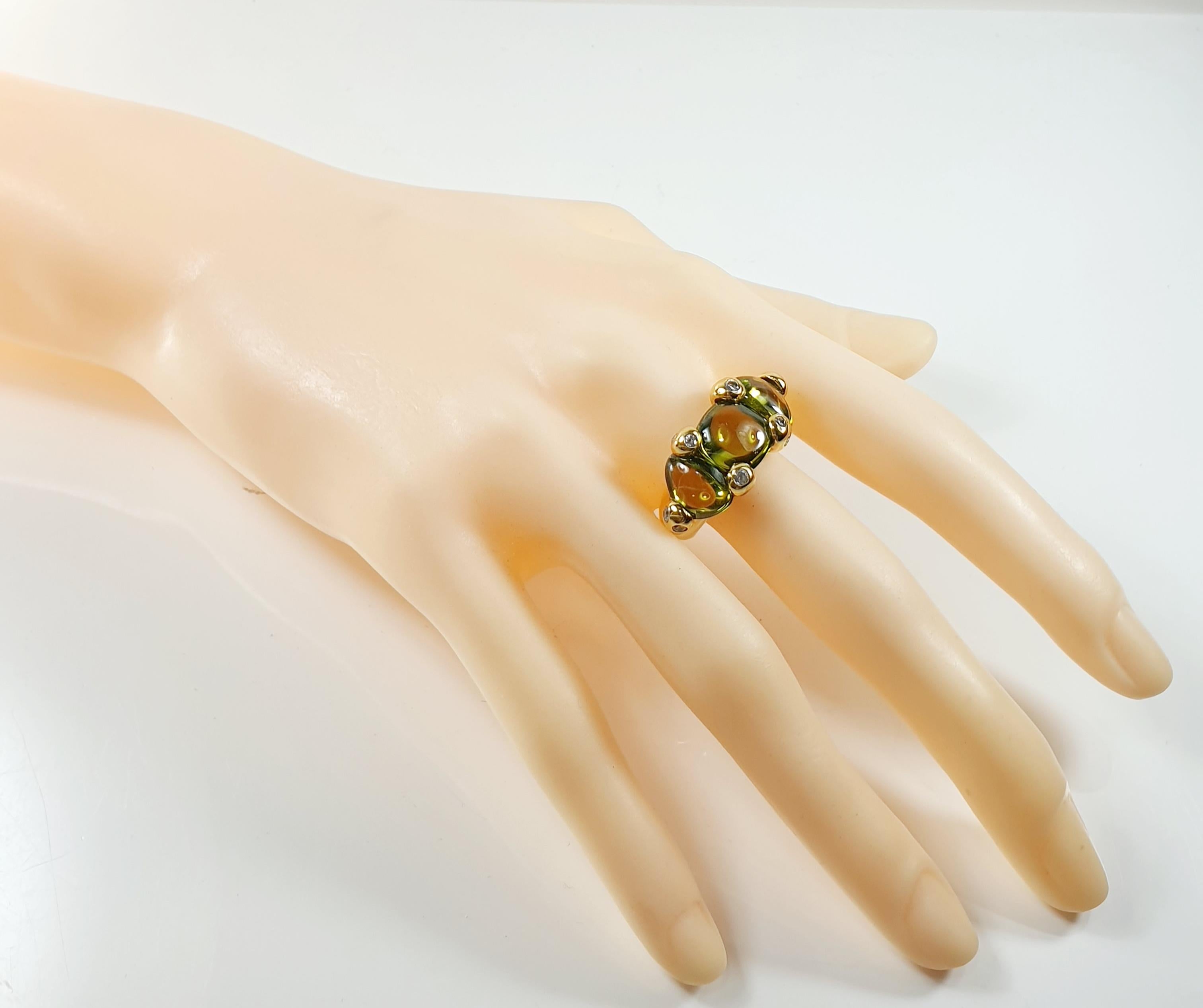 Women's Pomellato Sassi Ring in Yellow Gold and Peridot Cabouchons and Diamonds