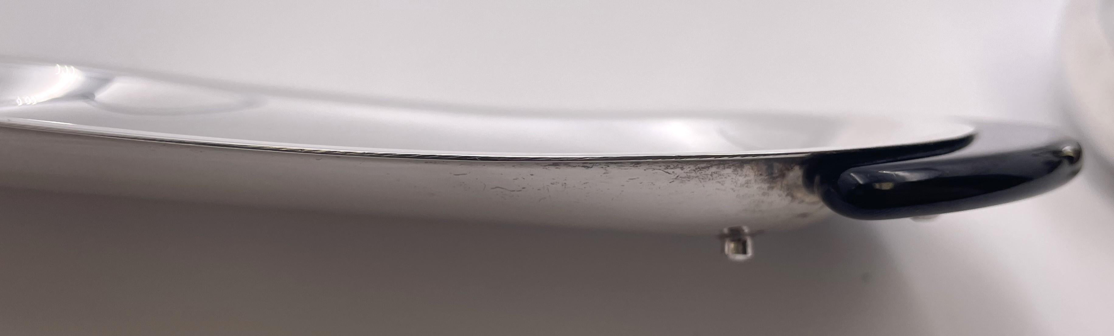 Italiano Pomellato, piatto da miele in argento sterling su vassoio in stile metà secolo moderno in vendita