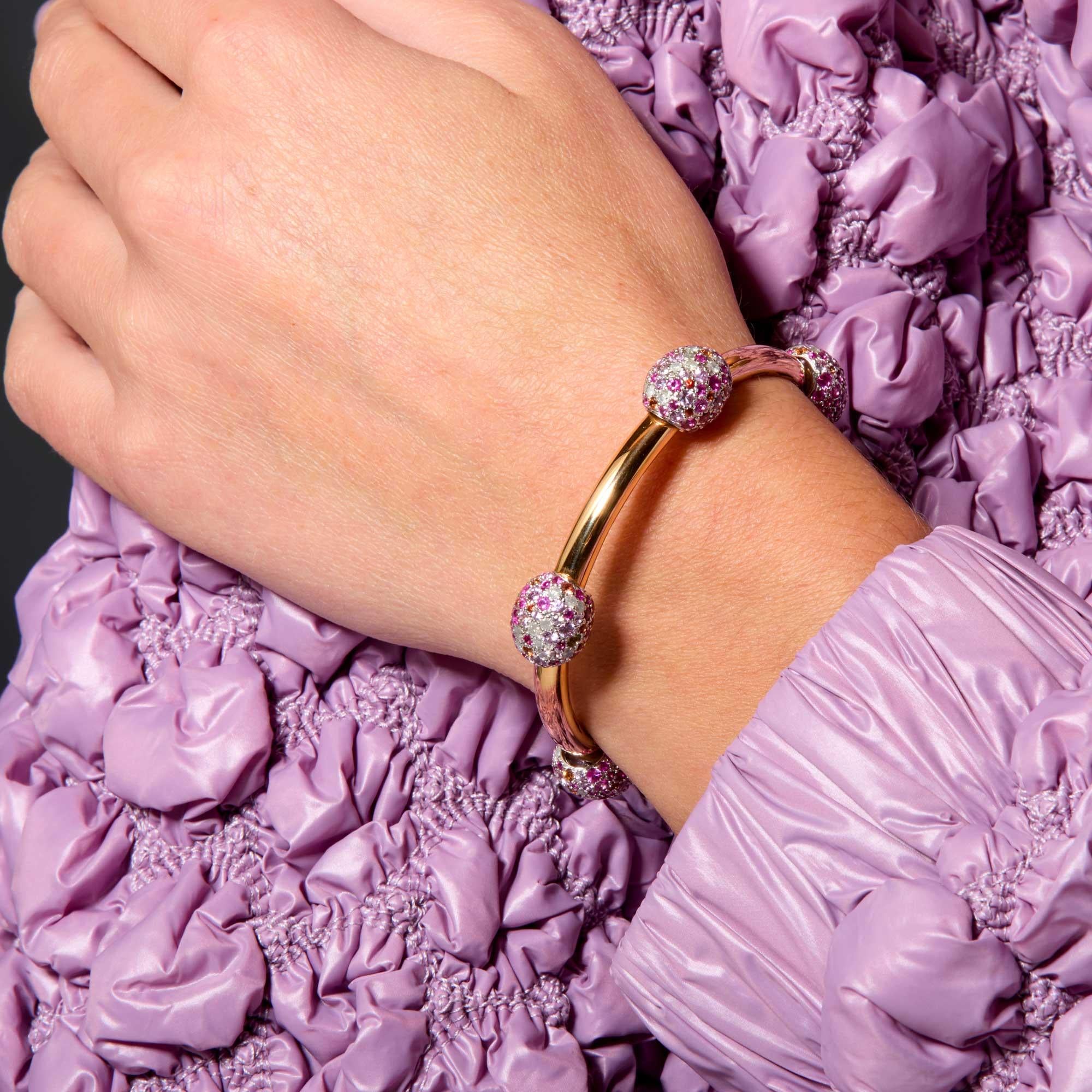 Pomellato Tango 18k Gold, Pink Sapphire, Orange Sapphire and Diamond Bracelet In Excellent Condition For Sale In Weston, MA