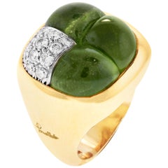 Vintage Pomellato Three Cabochon Peridot Diamond 18 Karat Yellow Gold Dome Ring