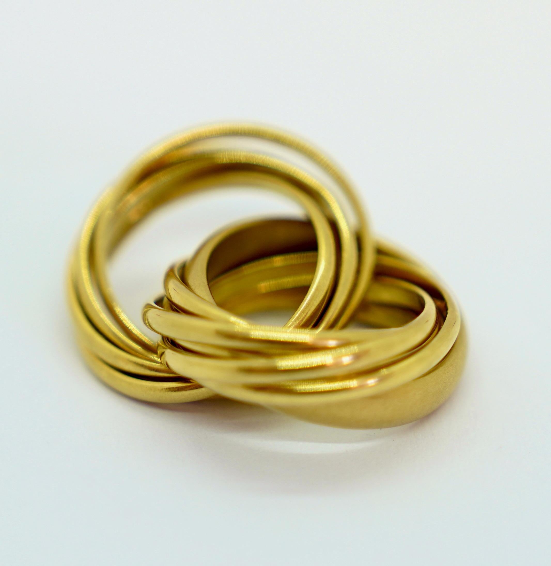 Bague Trinity Pomellato en or jaune 18 carats en vente 3