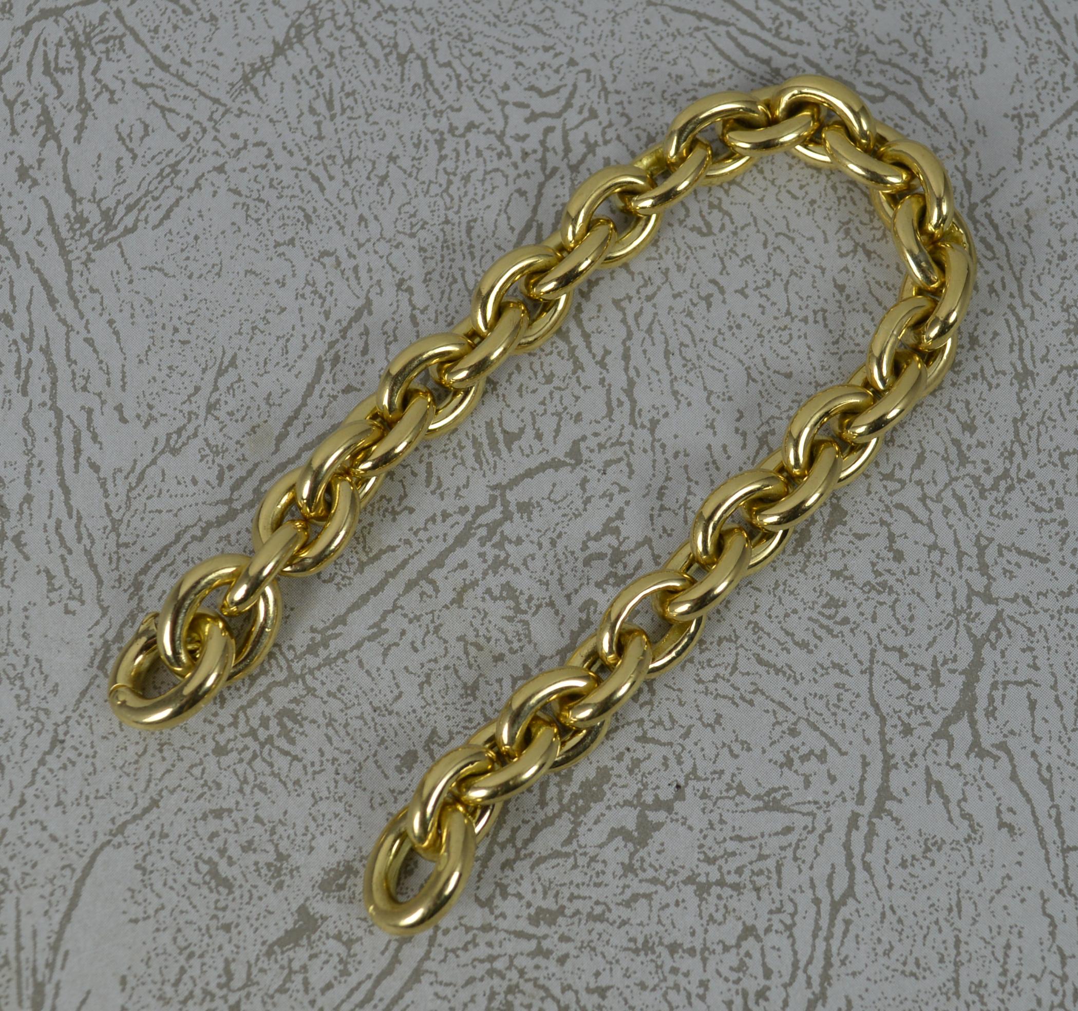 Pomellato Very Heavy 18 Carat Yellow Gold Designer Curb Bracelet 5
