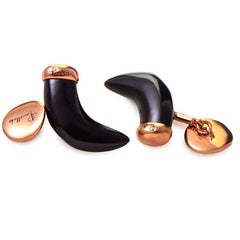 Pomellato Victoria 9 Karat Rose Gold and Black Jet Fang Cufflinks G.A915/OU/9