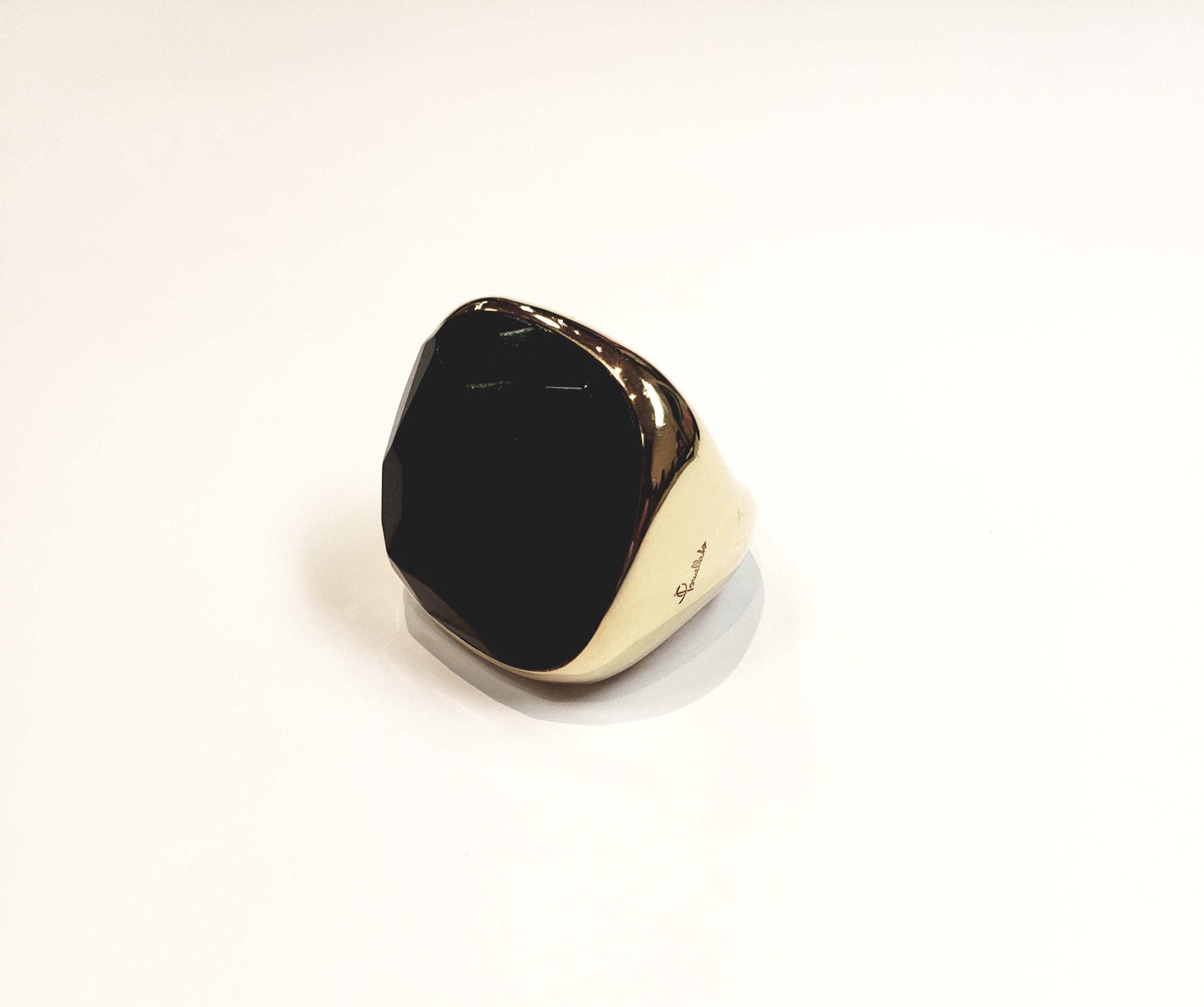 Contemporary Pomellato Victoria Ring in 18 Karat Pink Gold with Faceted Jet Amulet For Sale