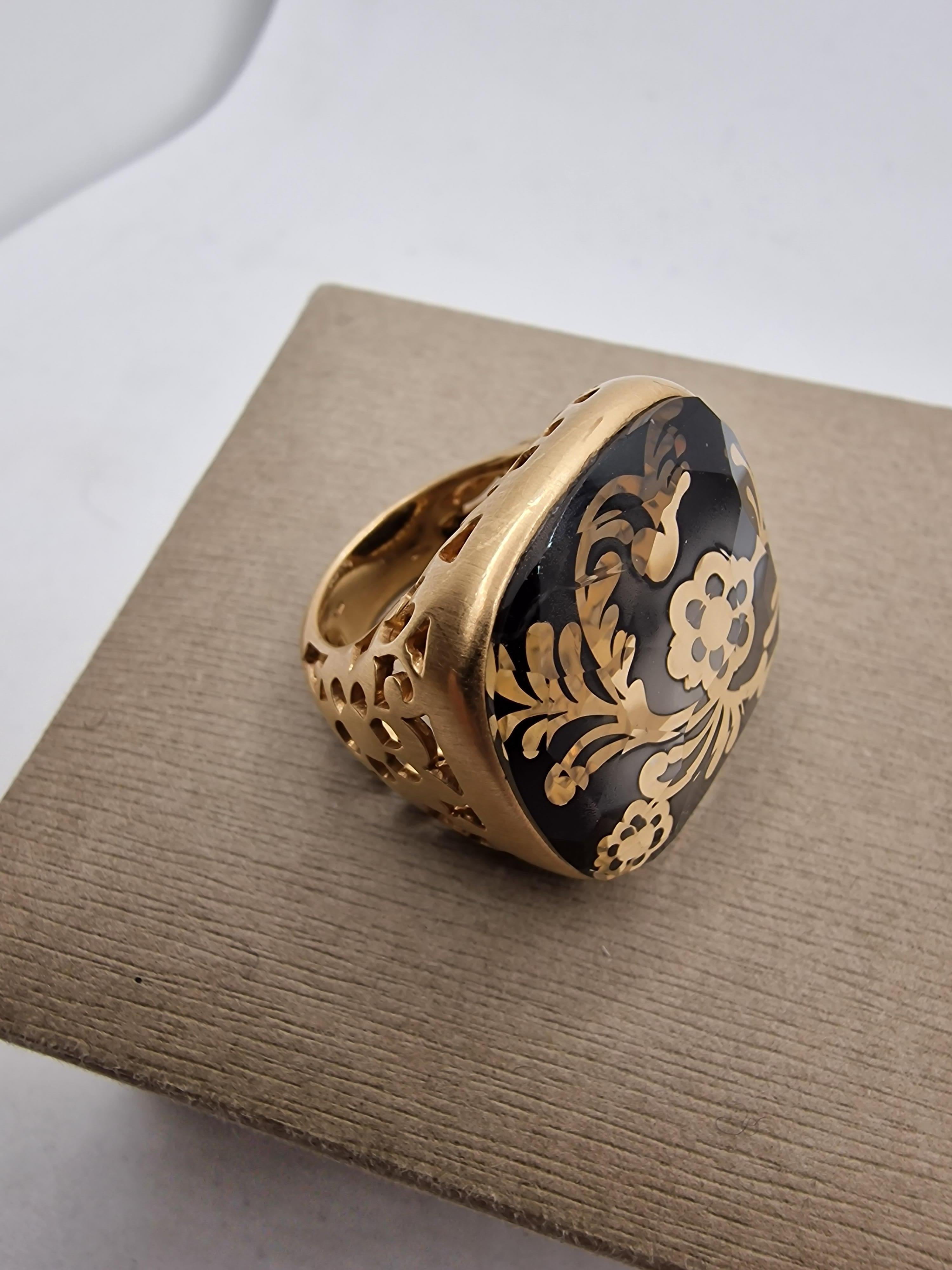 Pomellato Victoria Ring in 18 Karat Rose Gold and Chrystal In Good Condition In Milano, IT