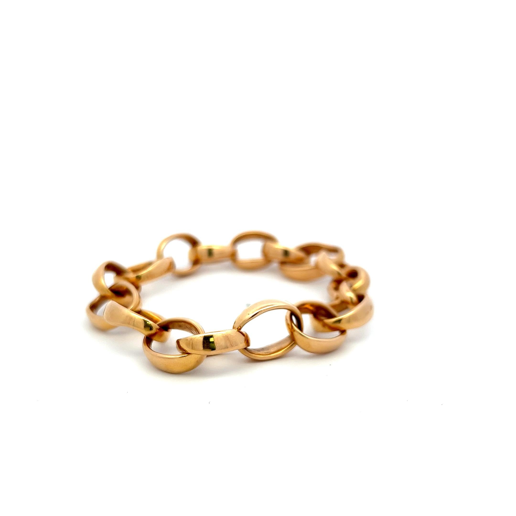 Pomellato Vintage 43.90 Grammes Bracelet à maillons en or jaune 18 carats Pour femmes en vente
