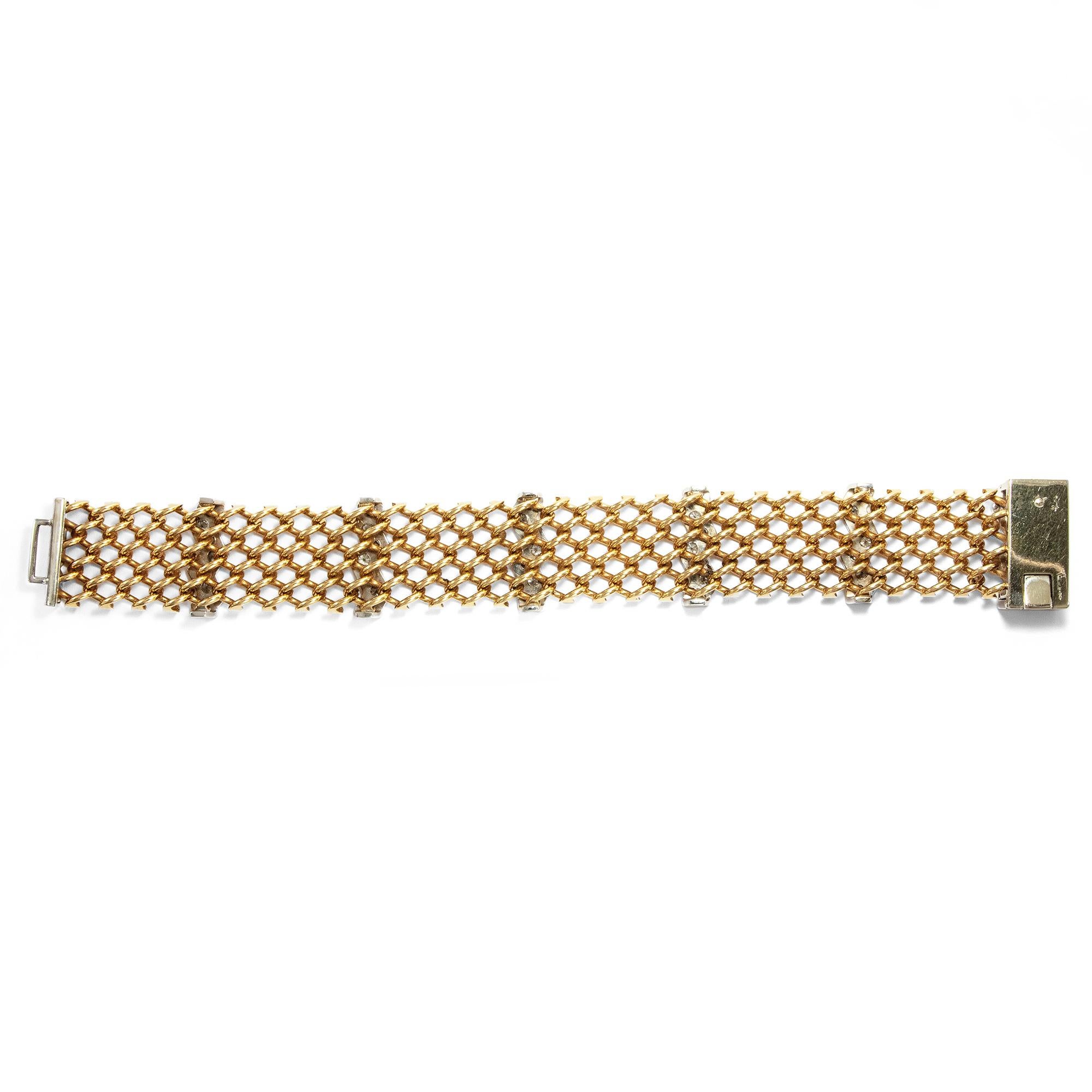 Pomellato, Vintage circa 1987, 3.76 Carat Diamonds 18 Karat White Gold Bracelet For Sale 1