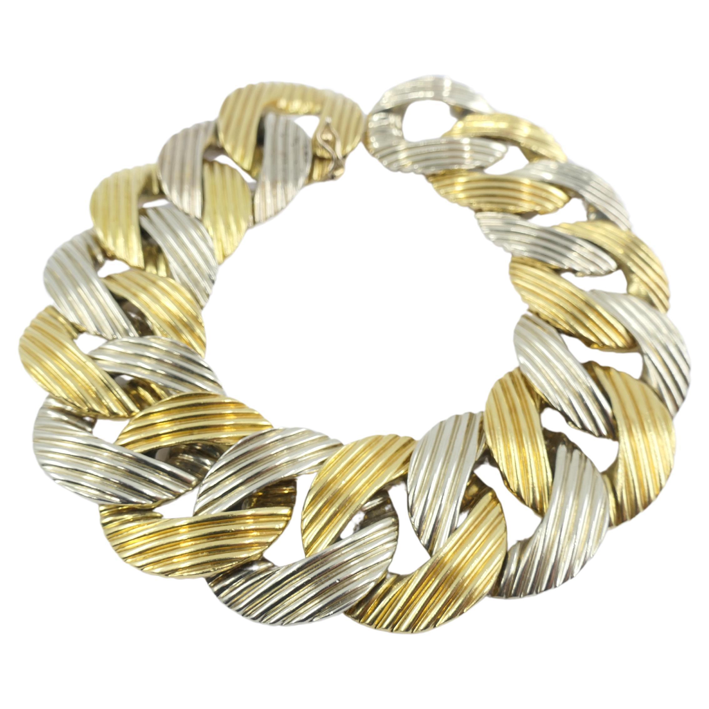 Pomellato White and Yellow Gold Bracelet Curb Link For Sale 5