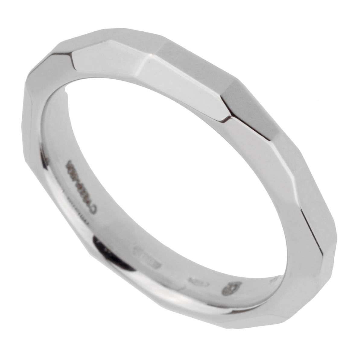 A chic white gold Pomellato band style ring crafted in 18k white gold, The ring measures a size 5 and can be resized.

Sku: 2375