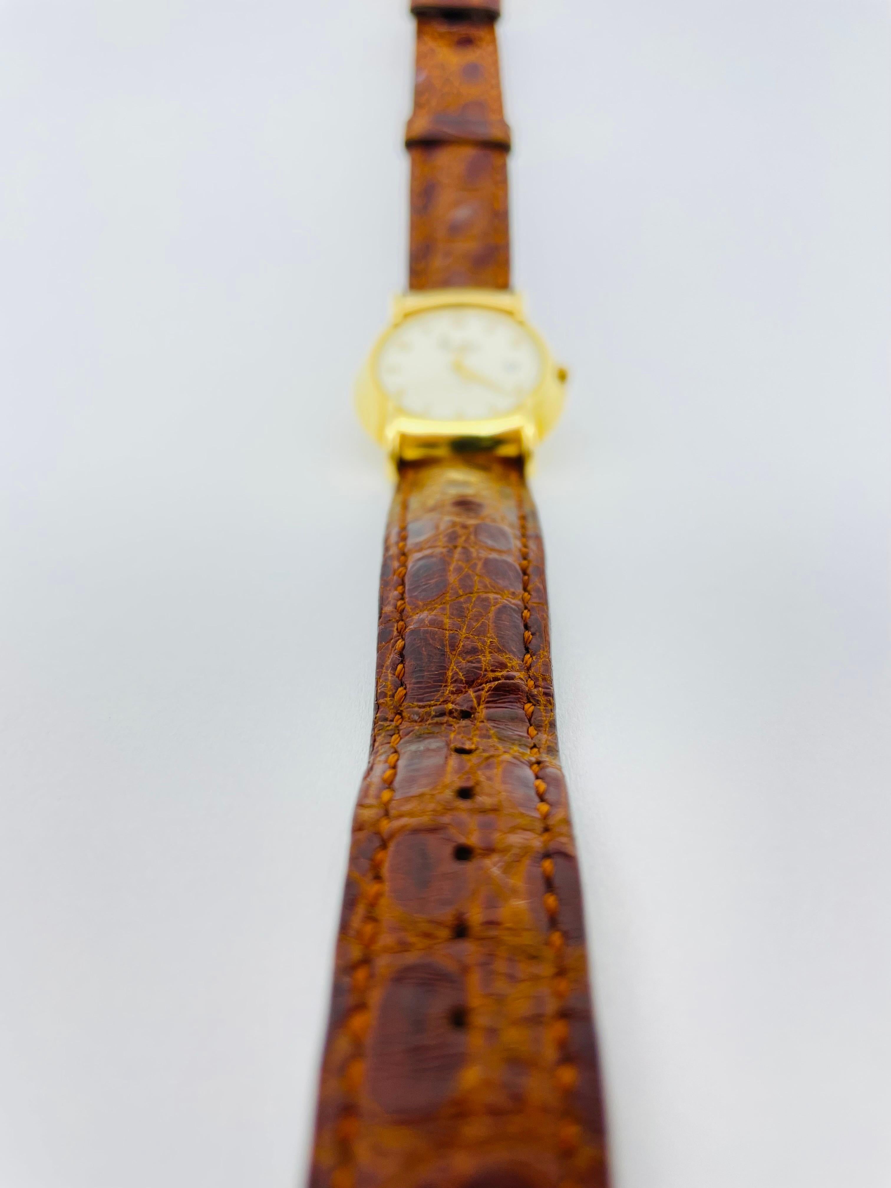 Pomellato-Armbanduhr aus 18 Karat Gelbgold im Angebot 6