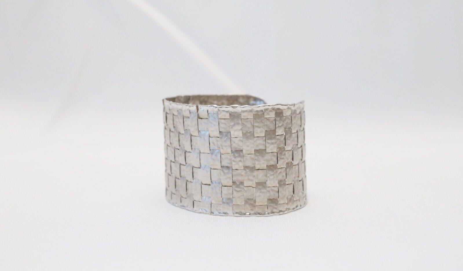 Pomi Pulsera Tejida de Oro Blanco de 18k, 7,5 pulgadas - 26,1 g en Bueno estado para la venta en Providence, RI