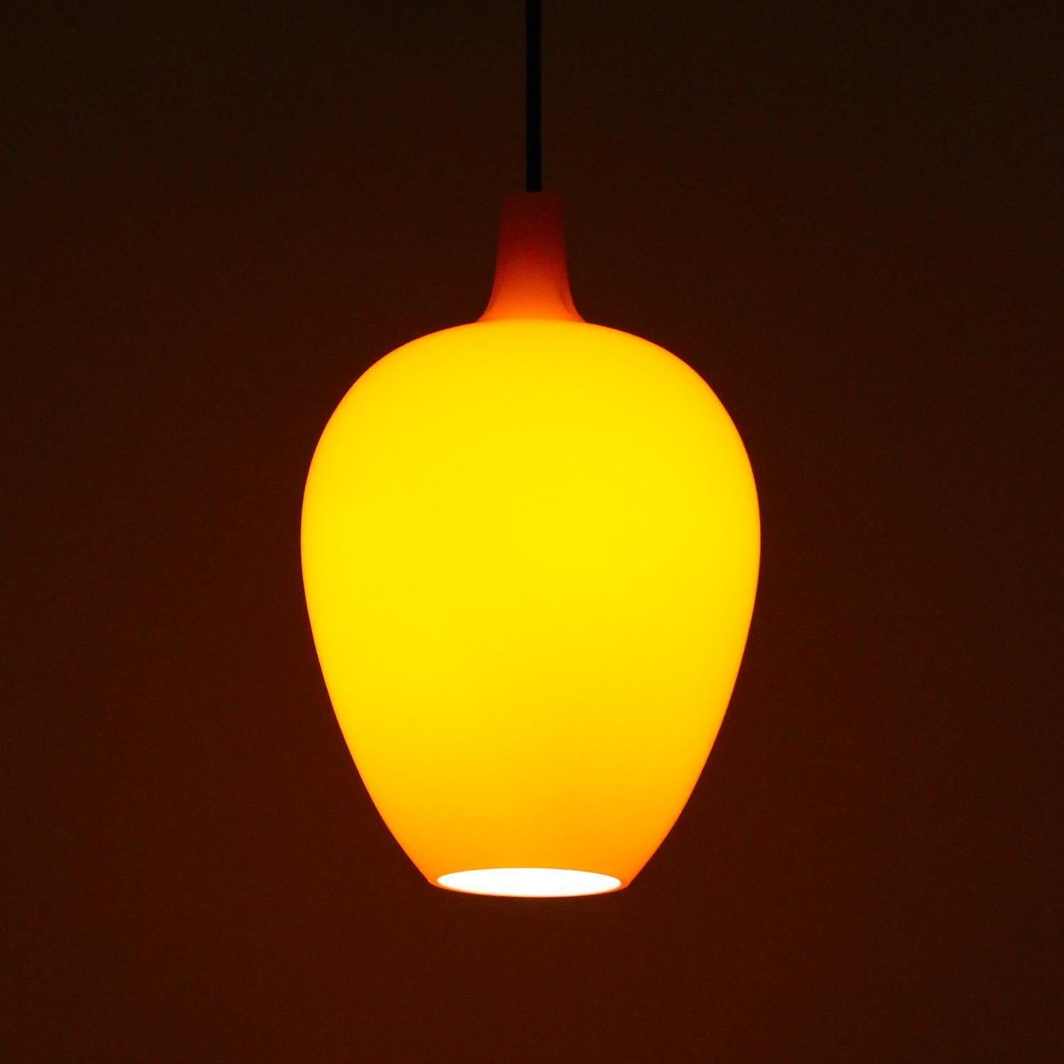 Pompei Blown Glass Lamp by Jo Hammerborg for Fog & Morup and Holmegaard in 1963 (Dänisch)