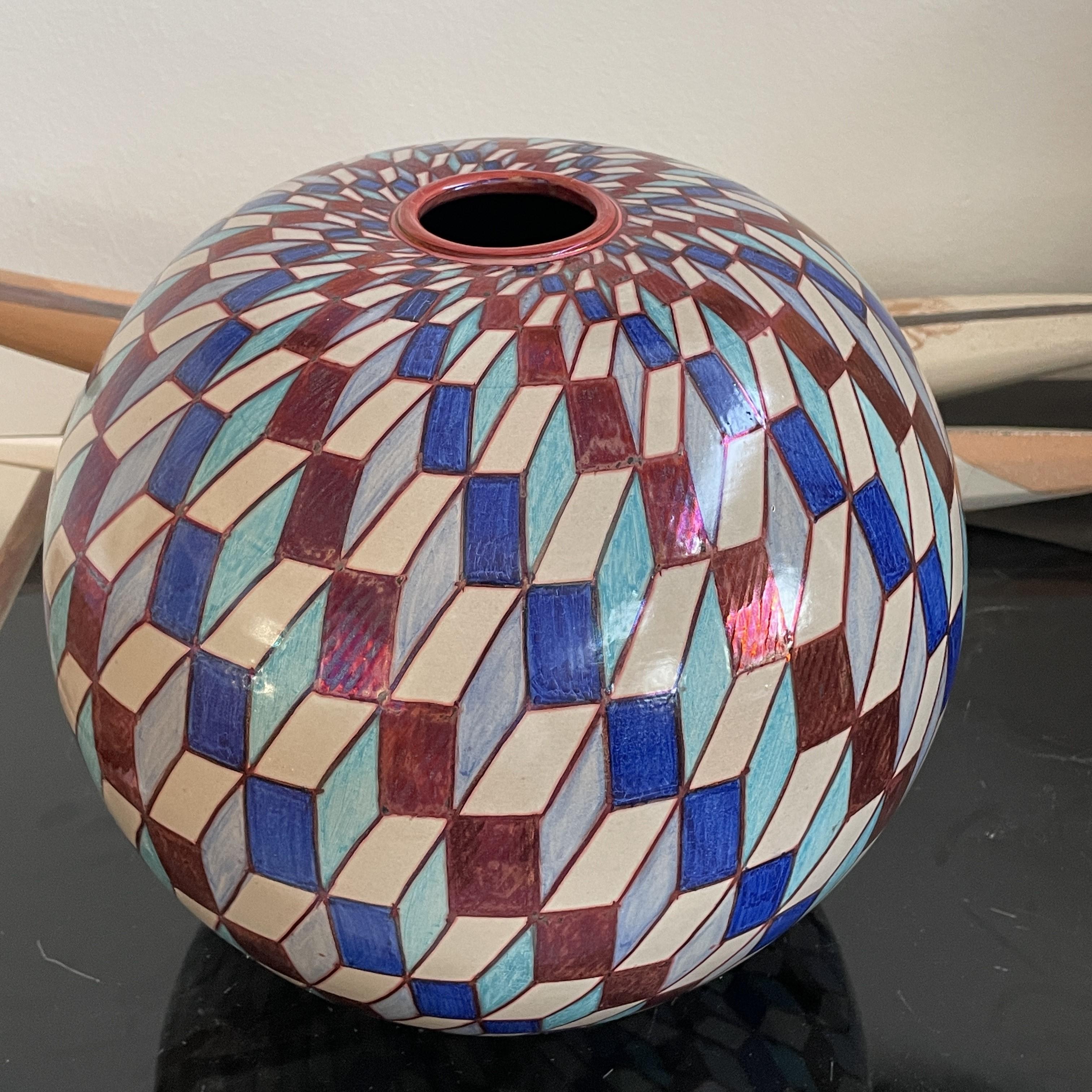 Dipinto a mano Vaso di Luna di Pompei in ceramica dipinta a mano Italia Contemporanea 21° Secolo Majoilica in vendita