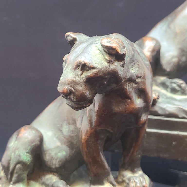 Pompeian Bronze Lion Bookends by Paul Herzel In Good Condition For Sale In Kilmarnock, VA
